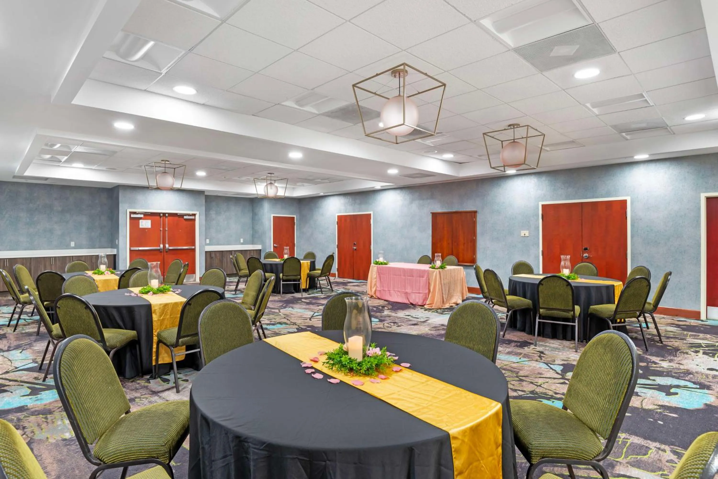 Meeting/conference room in Best Western Premier Richmond City Gateway