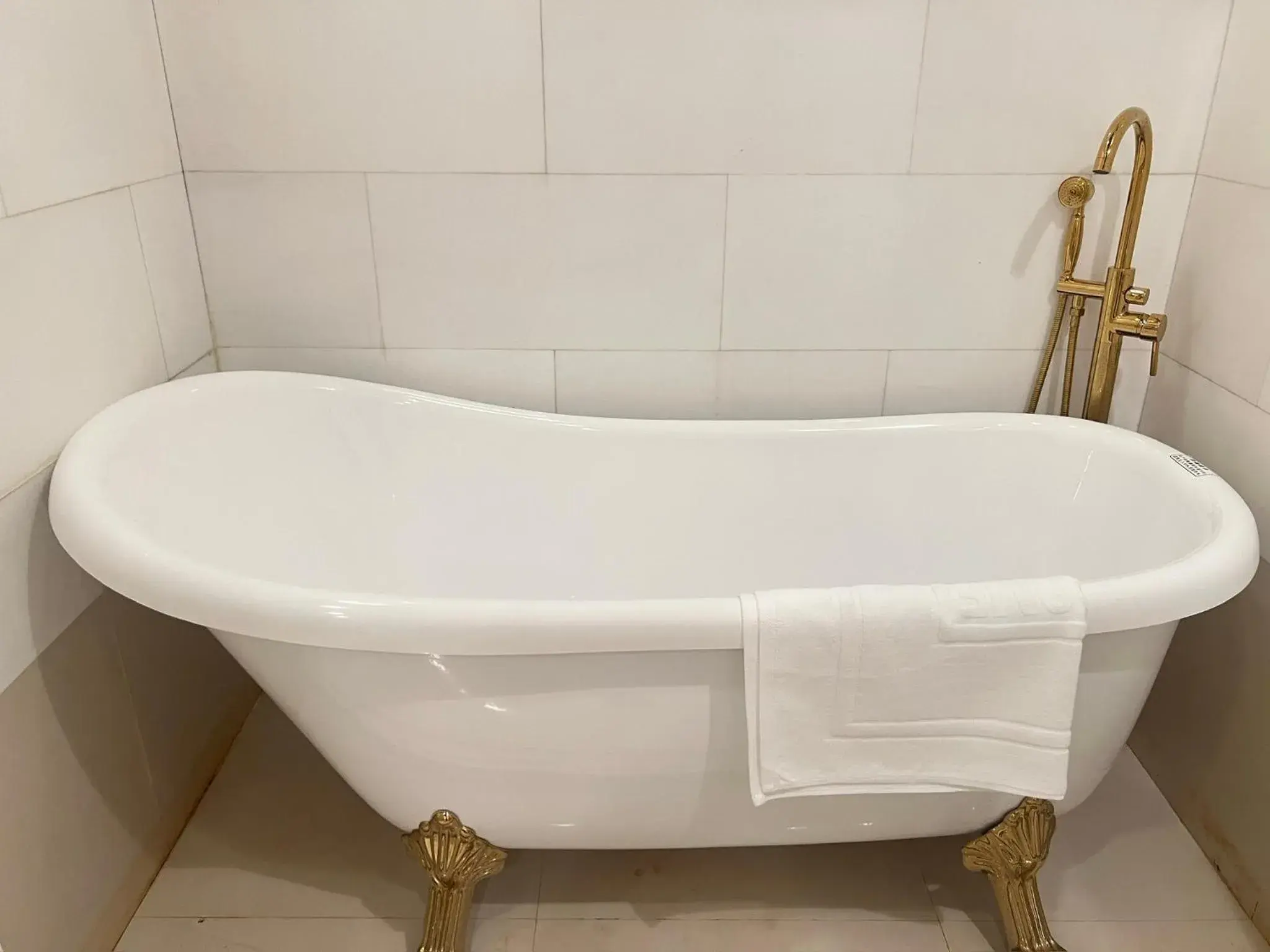 Bathroom in V20 Boutique Jacuzzi Hotel Bathroom in V20 Boutique Jacuzzi Hotel