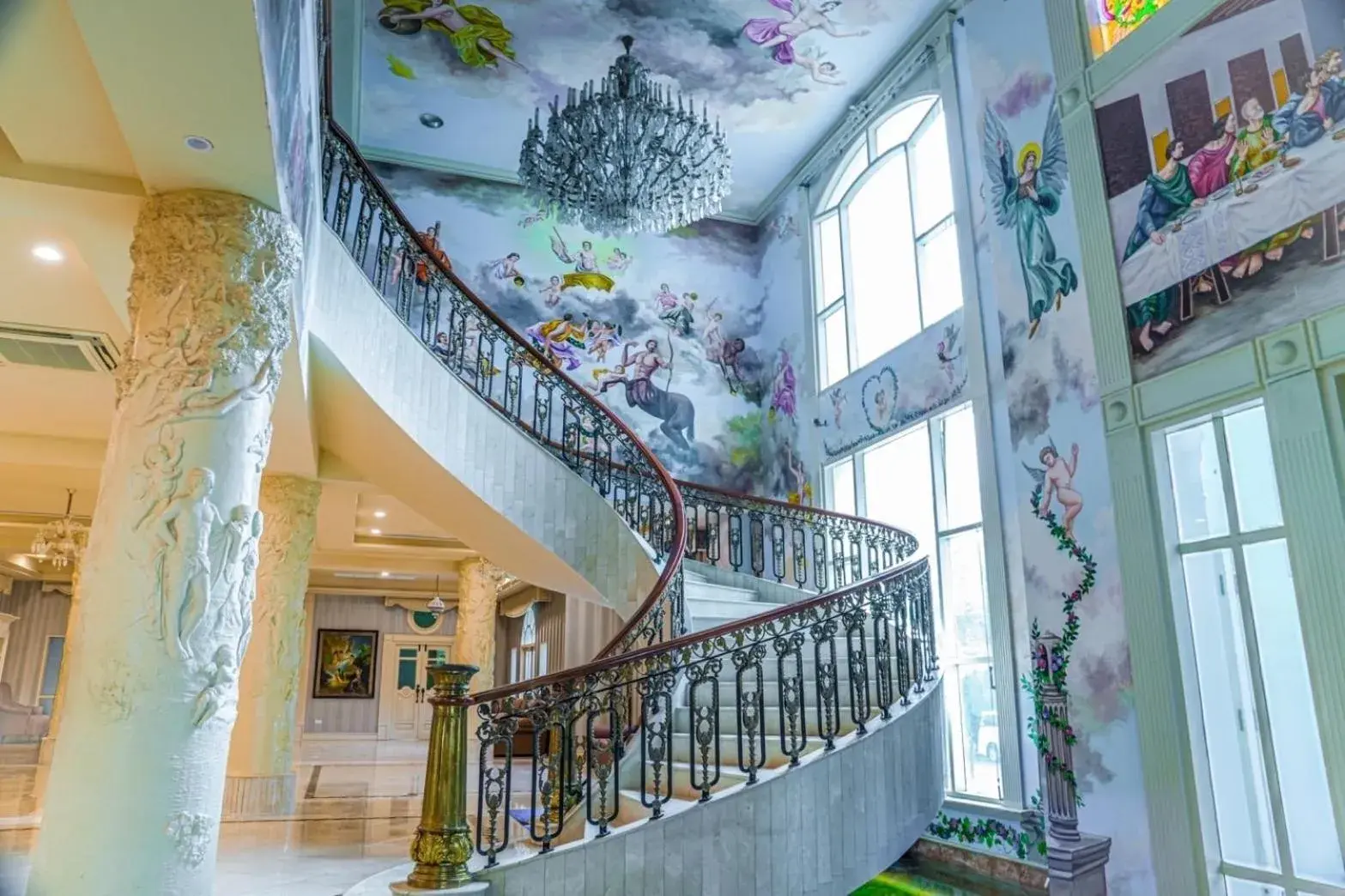 Property building in V20 Boutique Jacuzzi Hotel Property building in V20 Boutique Jacuzzi Hotel