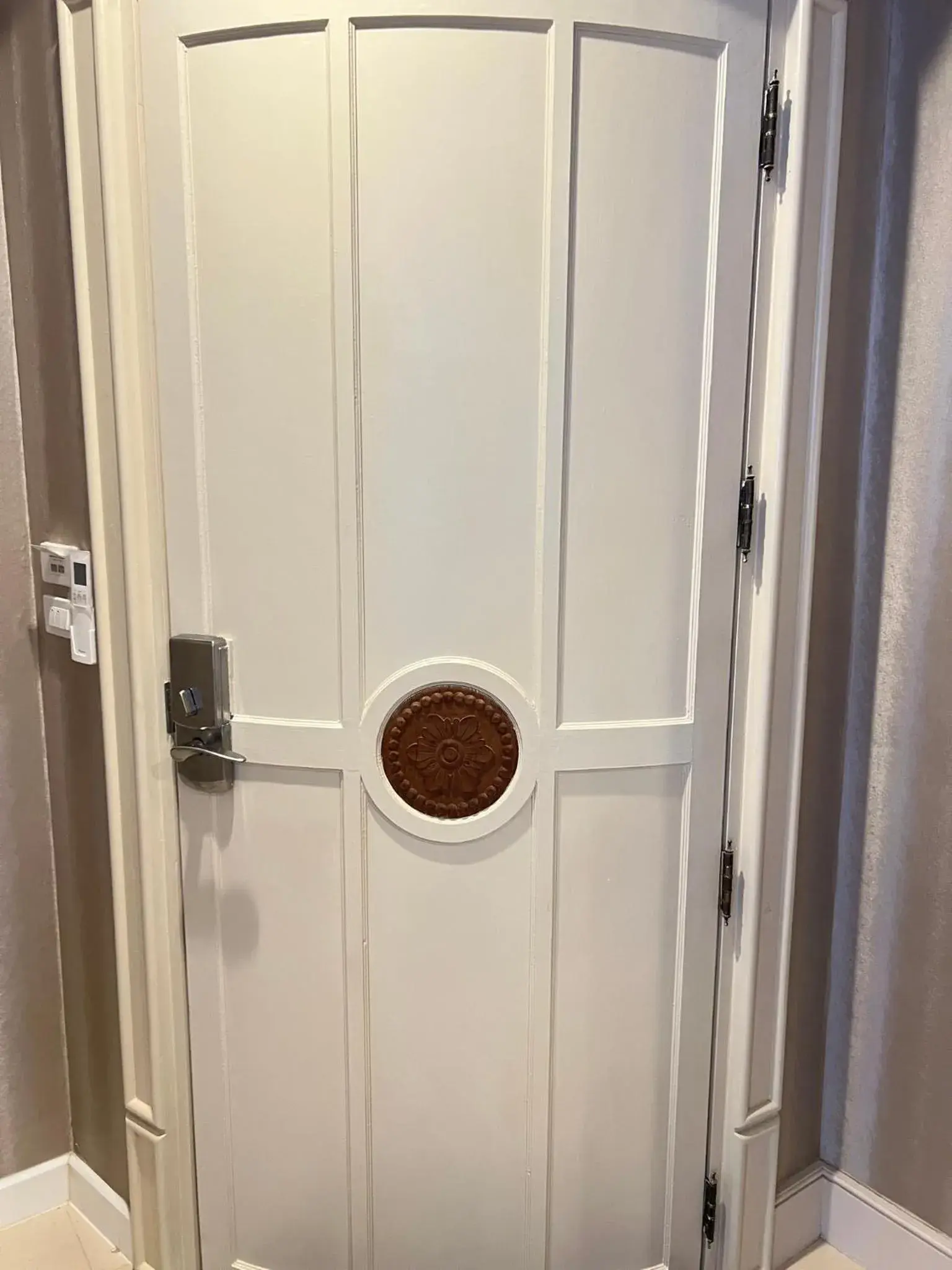 Facade/entrance in V20 Boutique Jacuzzi Hotel Facade/entrance in V20 Boutique Jacuzzi Hotel