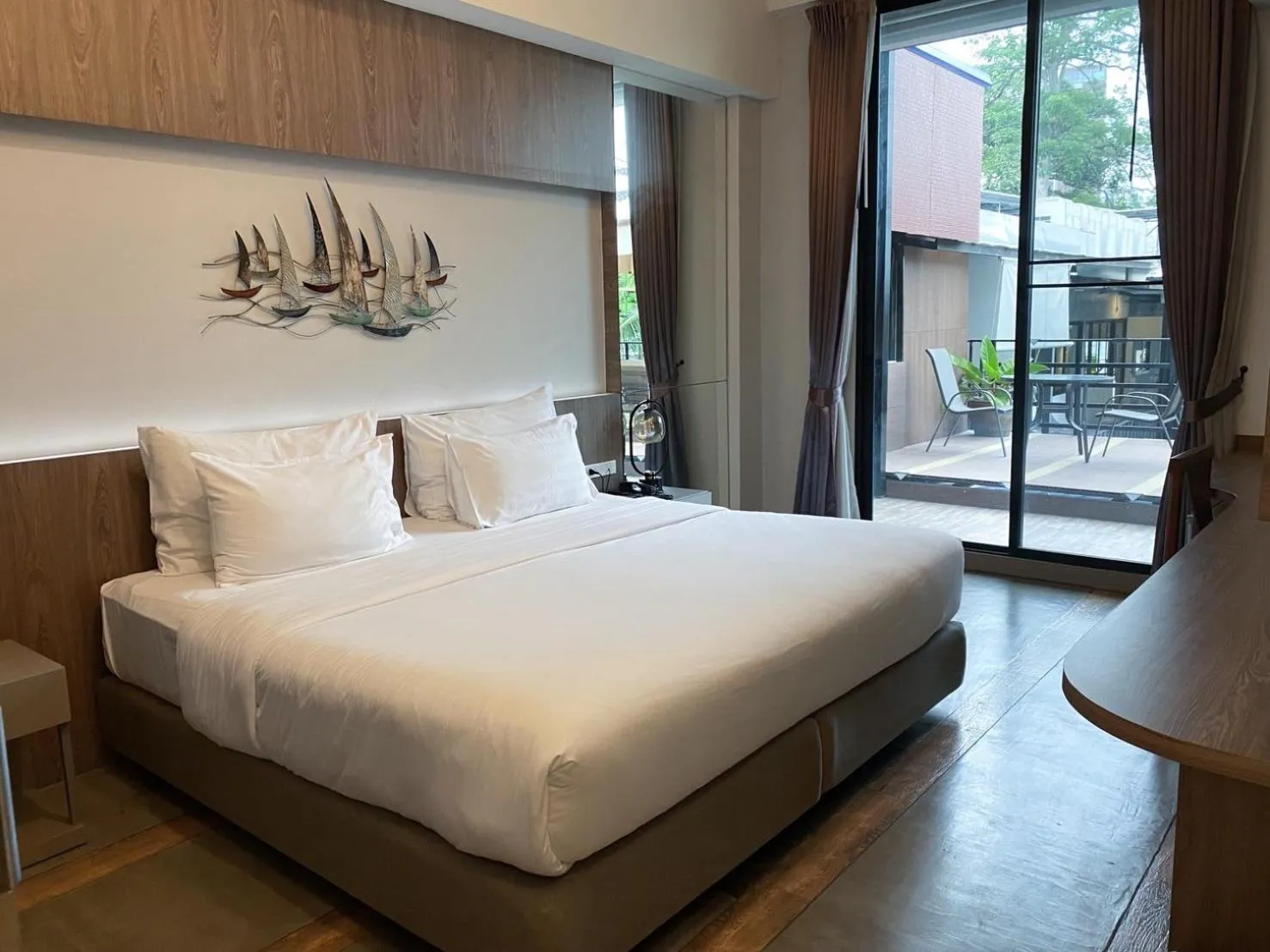 Bed in V20 Boutique Jacuzzi Hotel