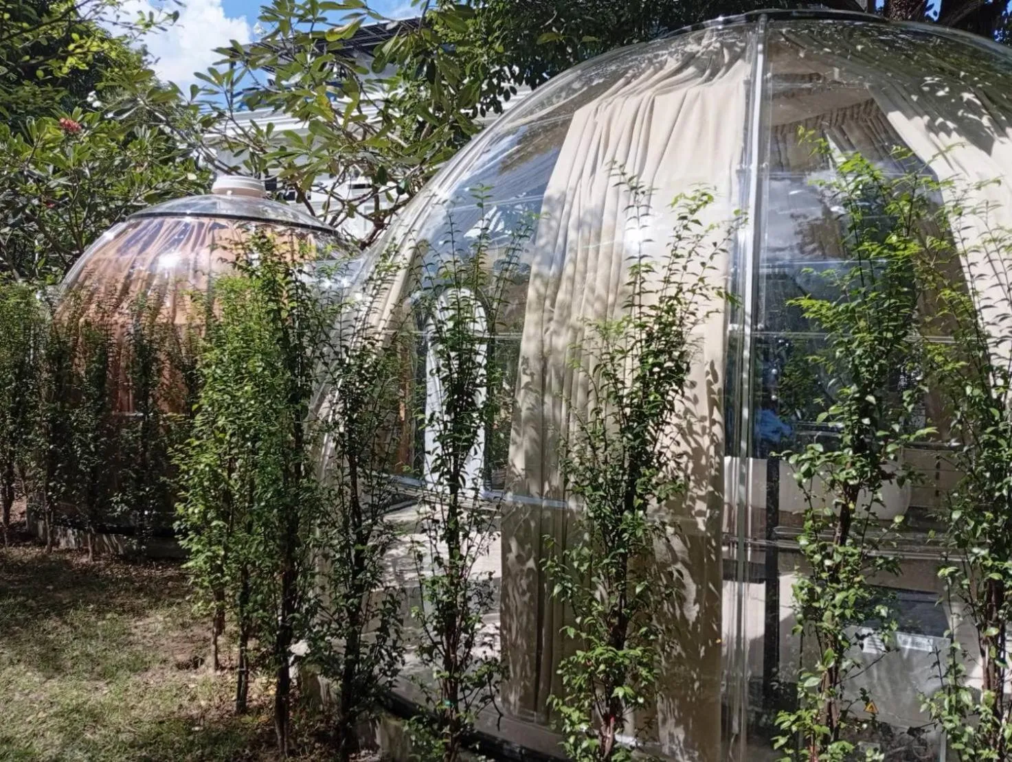 V20 Boutique Jacuzzi Hotel