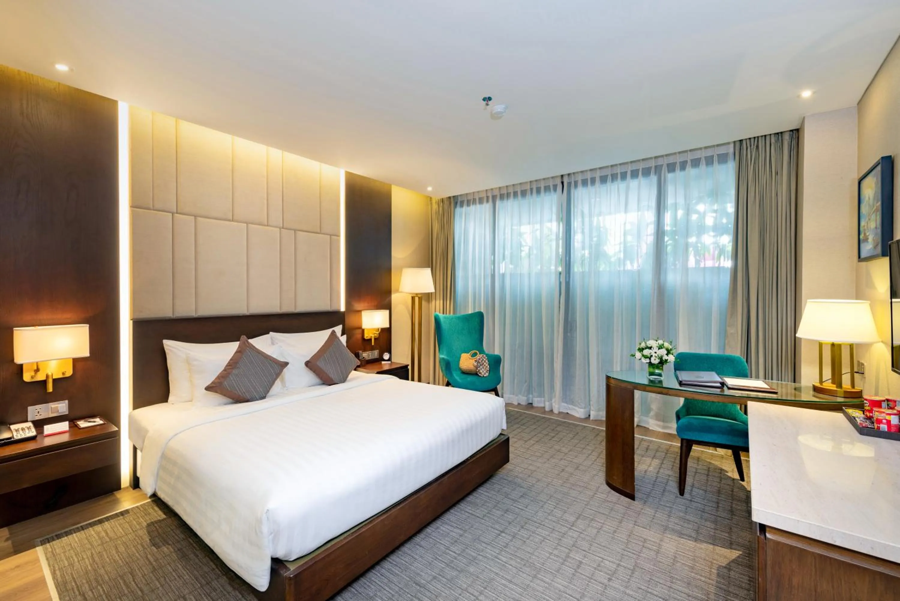 Decorative detail, Bed in New Orient Hotel Da Nang