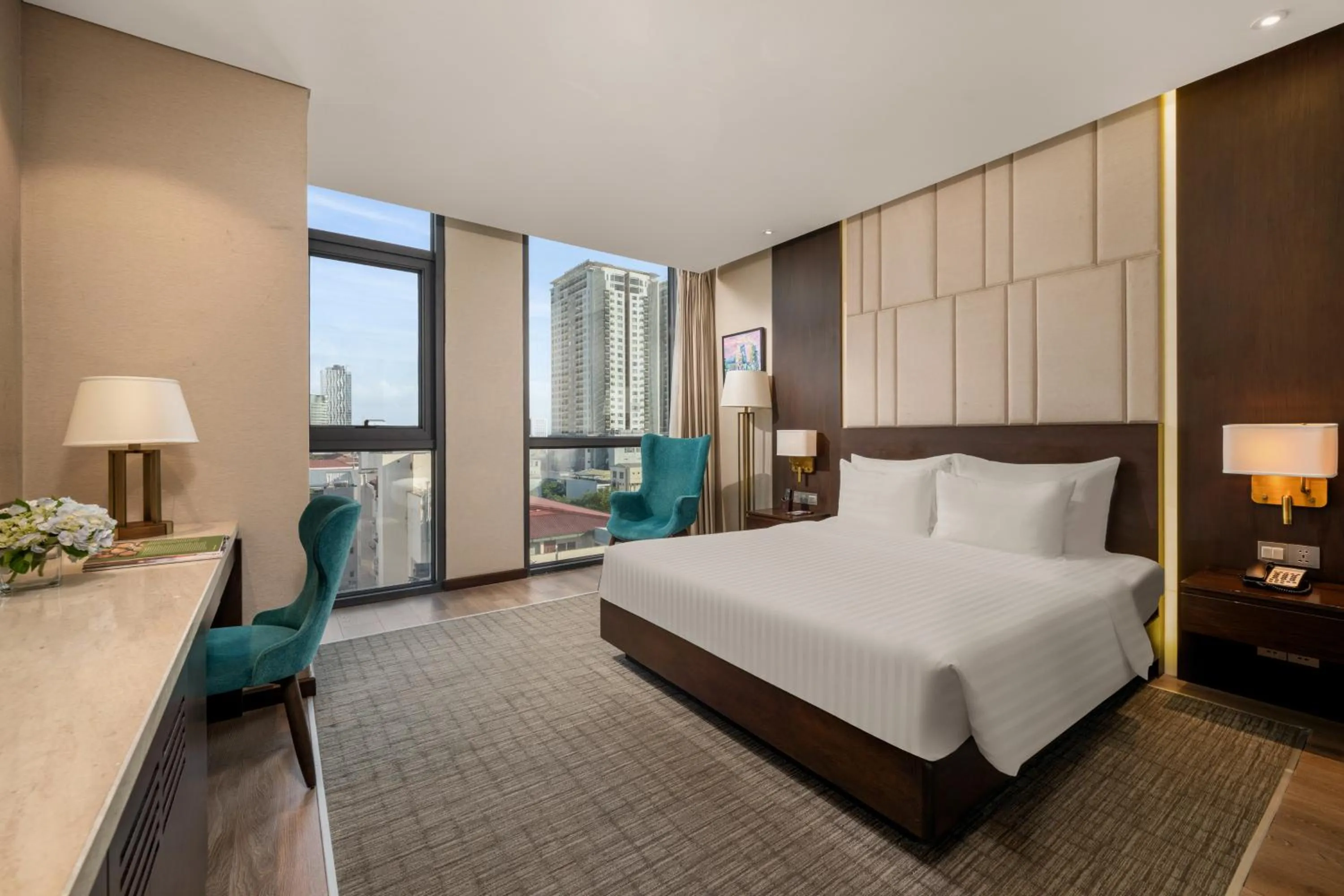 Photo of the whole room, Bed in New Orient Hotel Da Nang