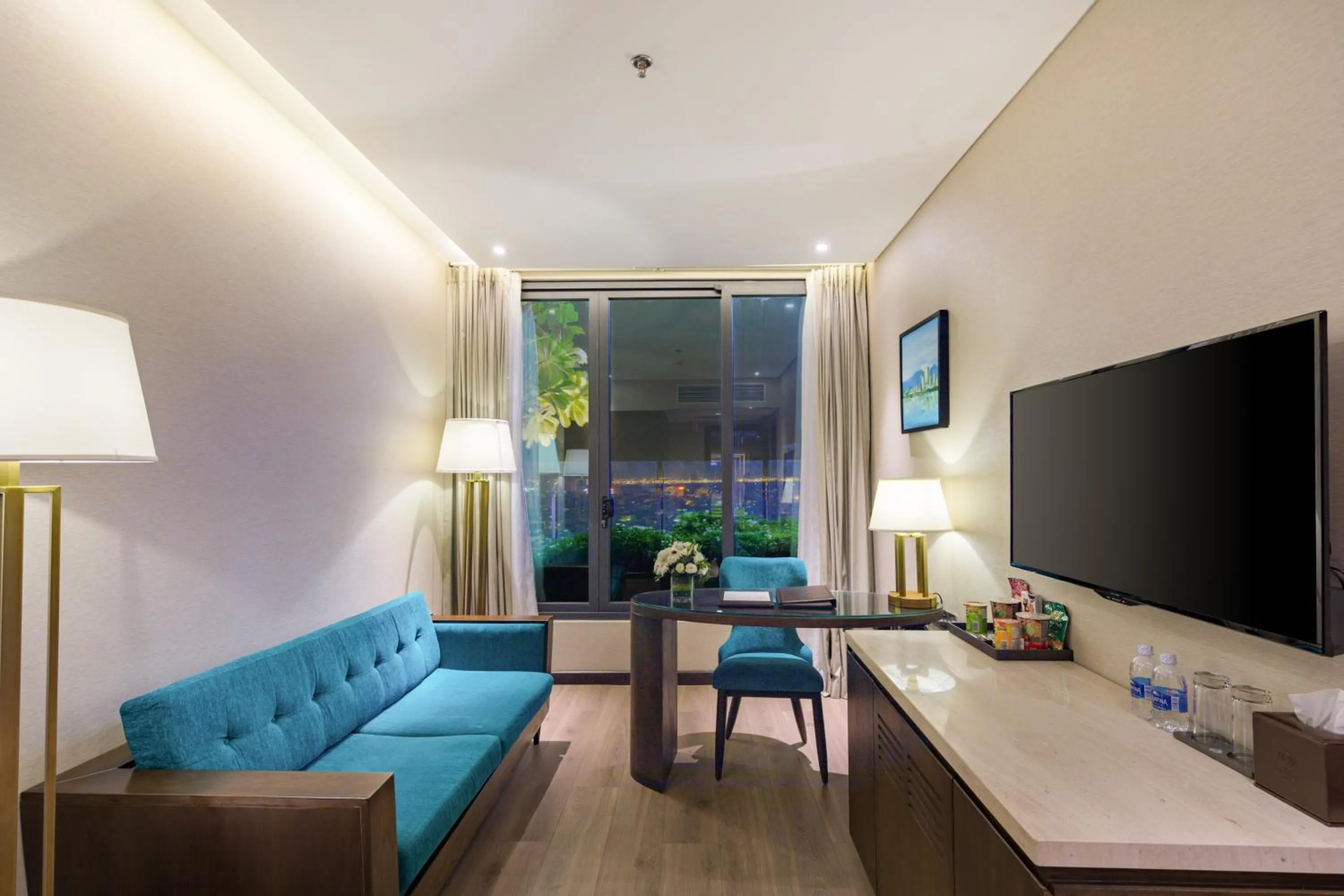 Living room in New Orient Hotel Da Nang