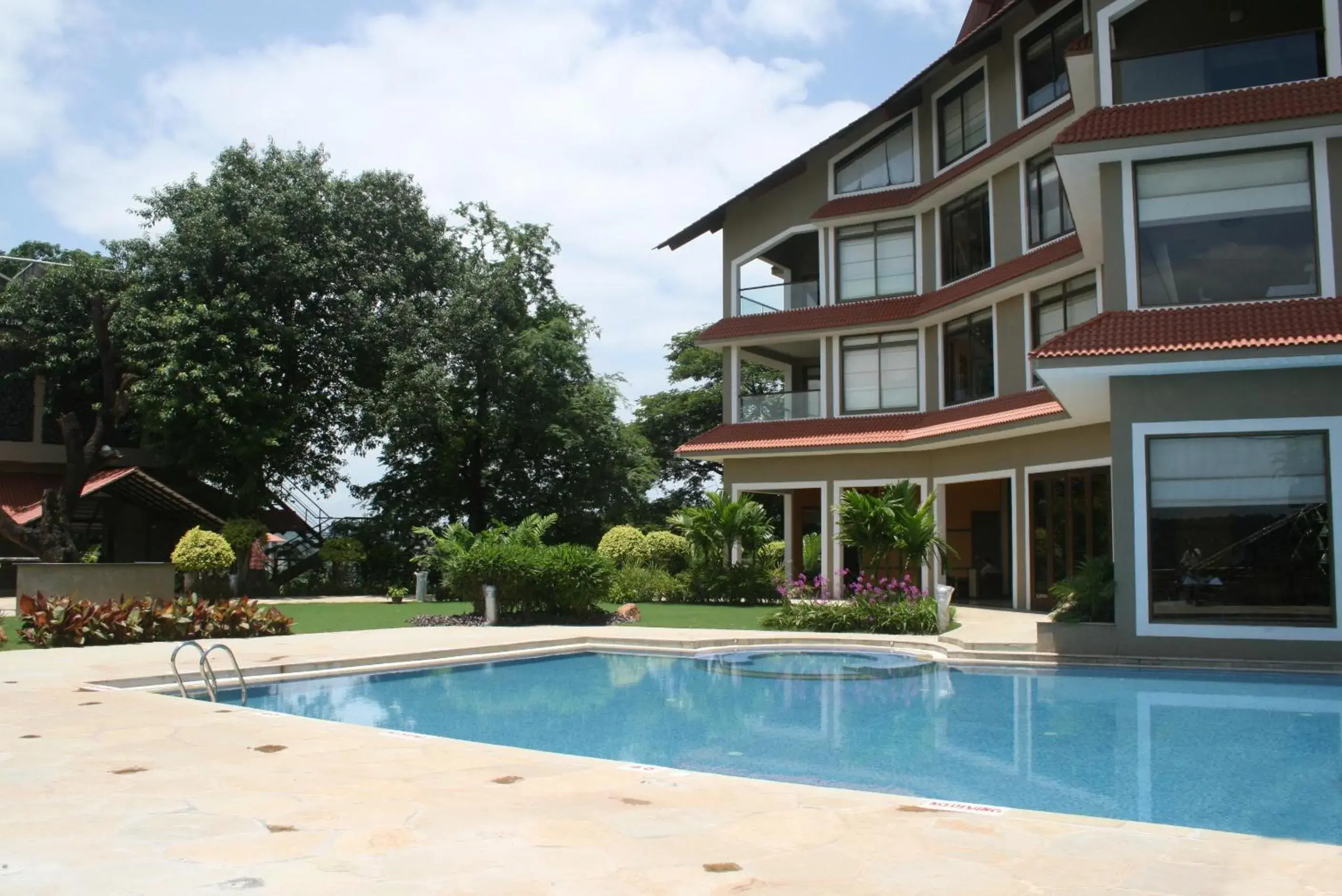 Facade/entrance in The Crown Goa Facade/entrance in The Crown Goa