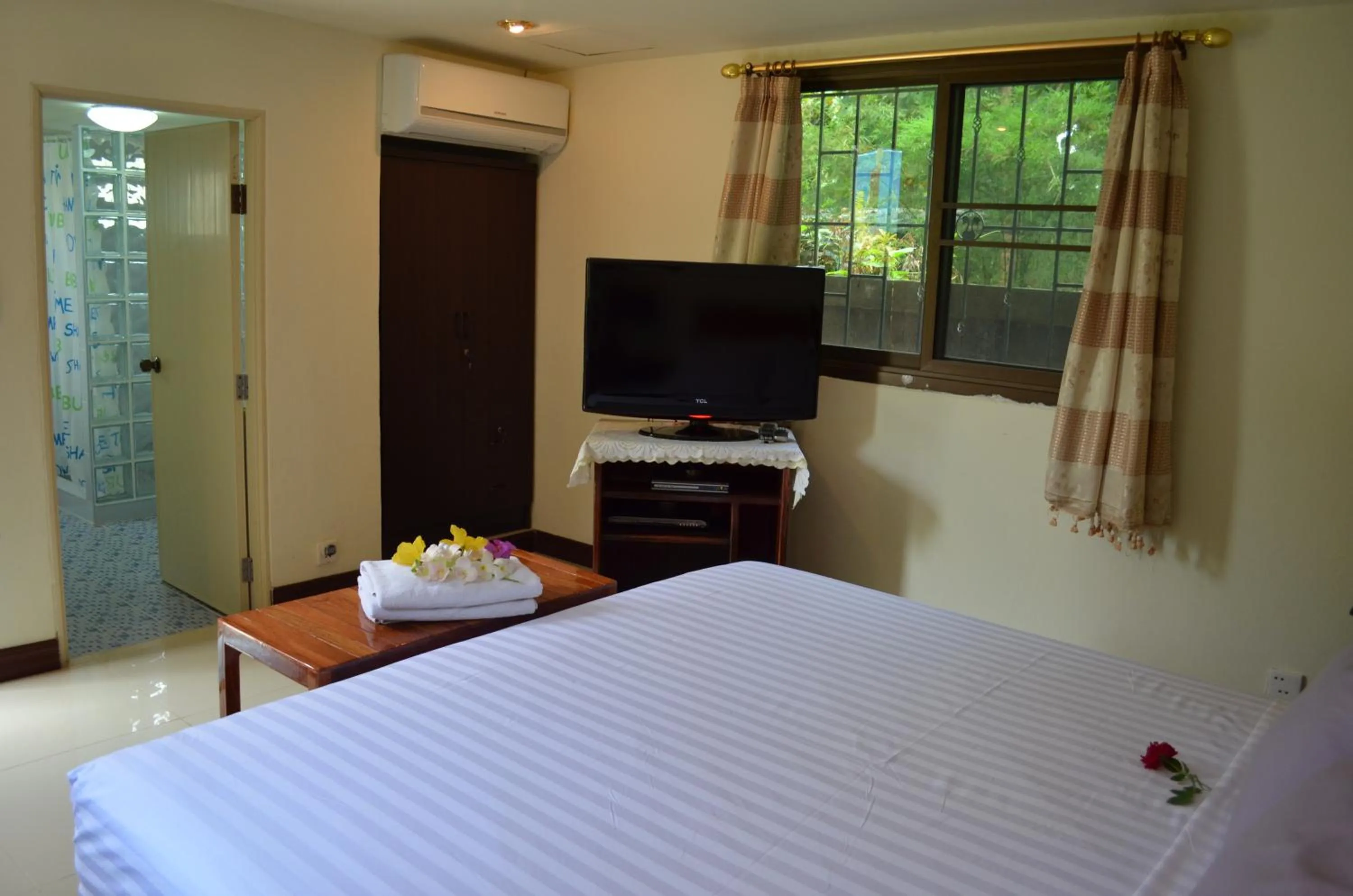 Bed in Home Stay Stc Bed And Breakfast