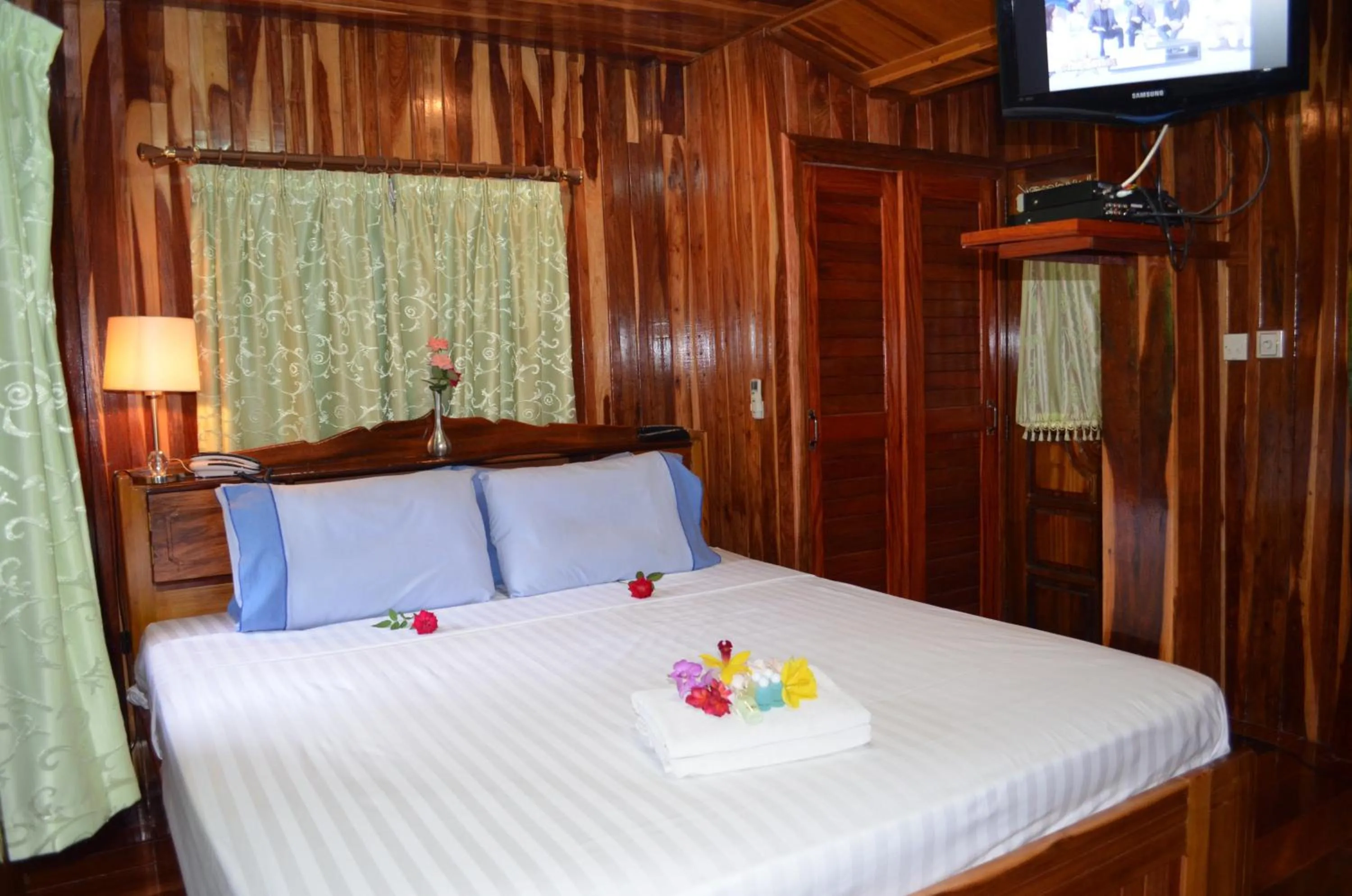 Bed in Home Stay Stc Bed And Breakfast