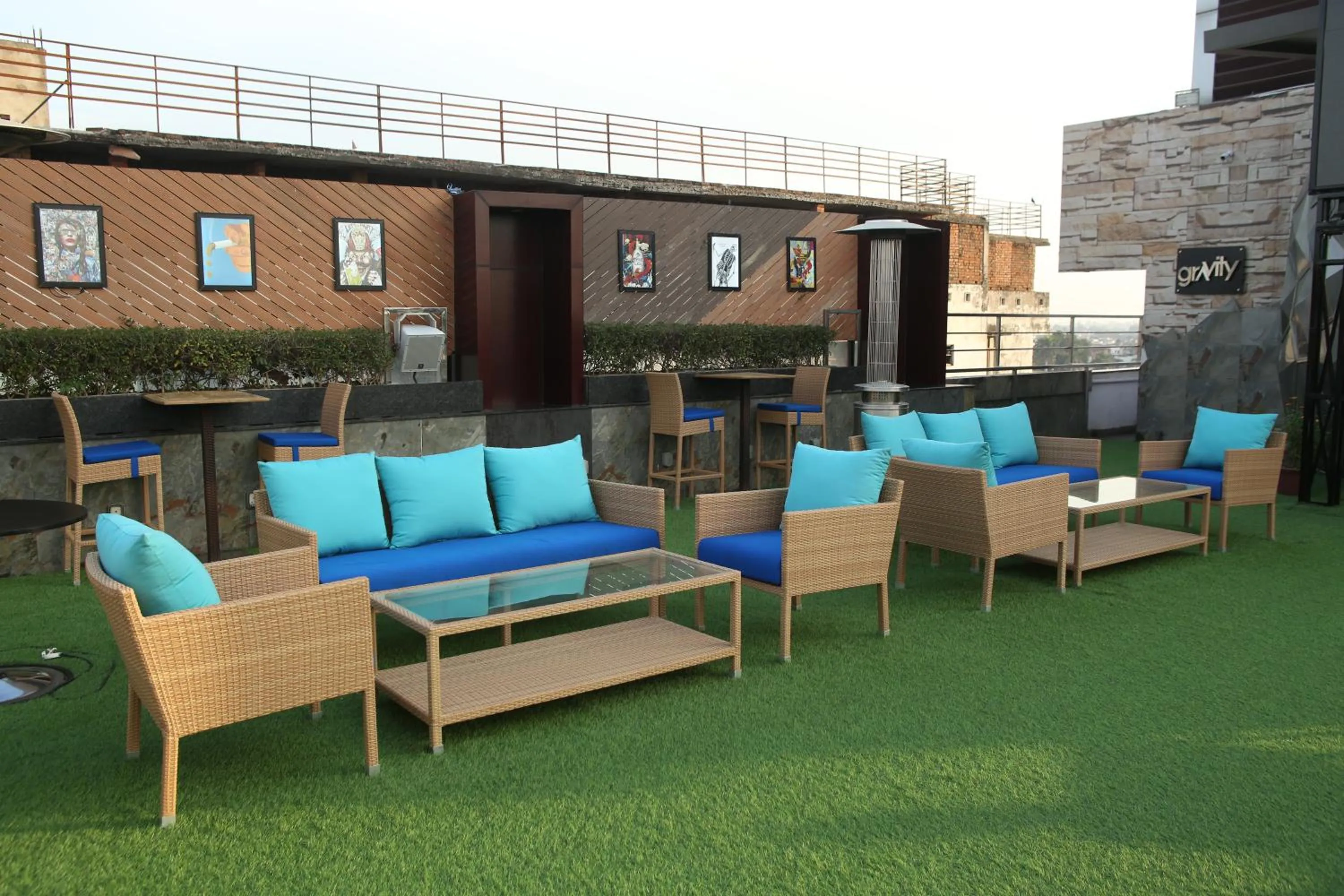 Restaurant/places to eat in Regenta Central the Crystal Kanpur,