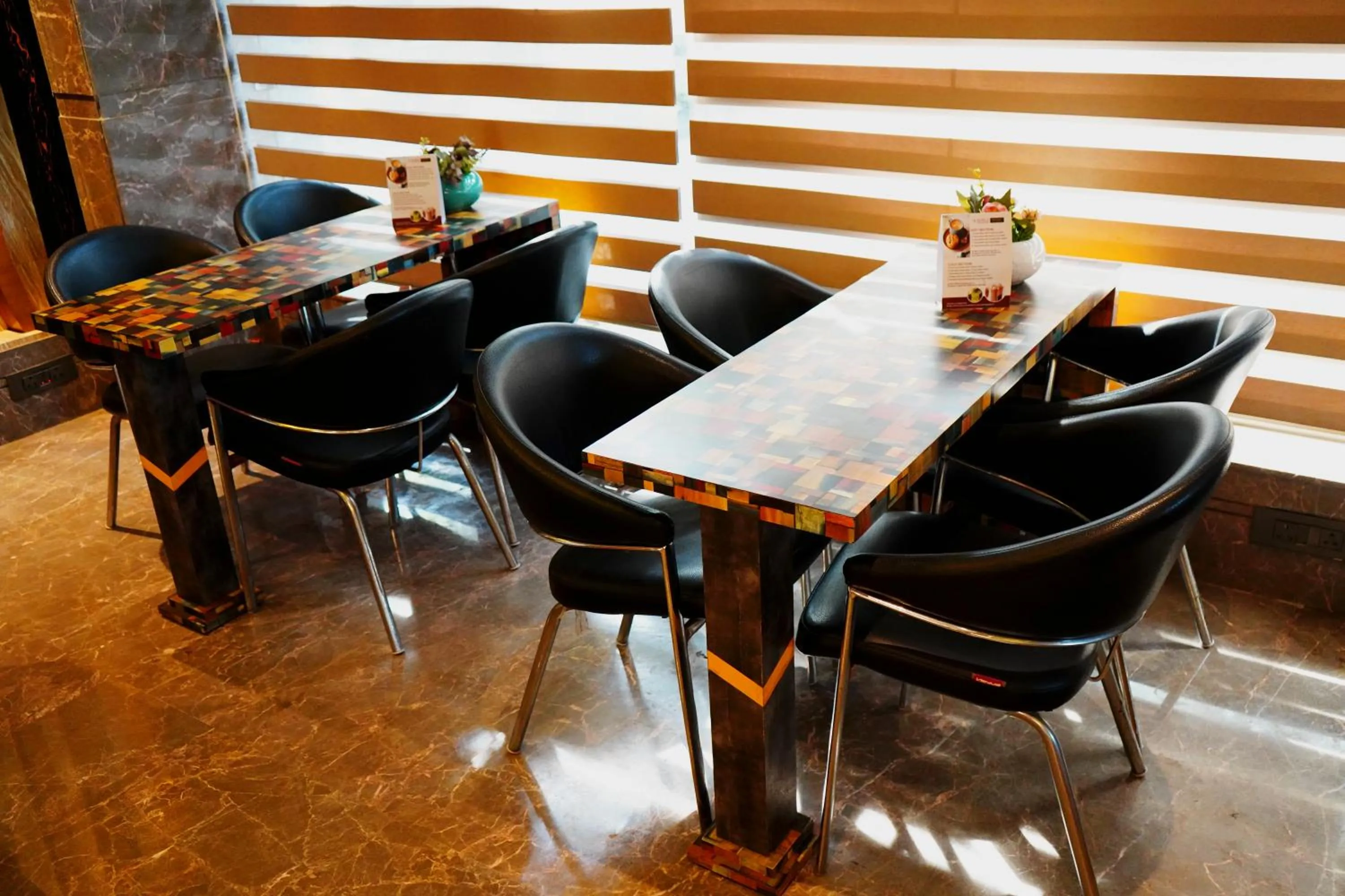 Seating area in Regenta Central the Crystal Kanpur,