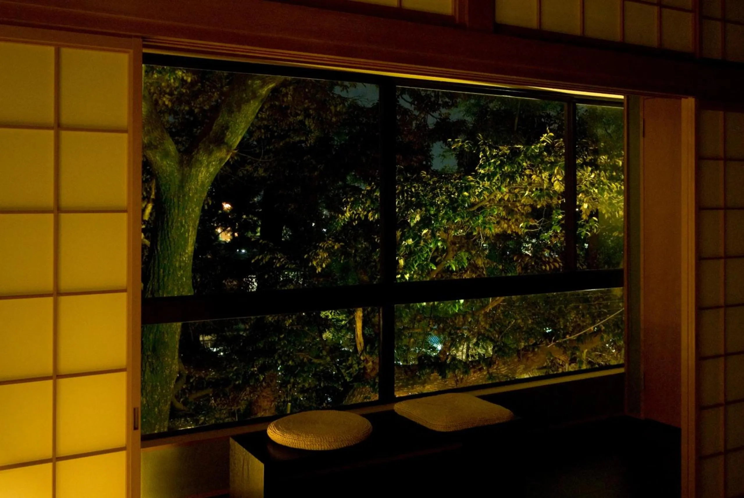 Night in Yoshidaya Sannoukaku