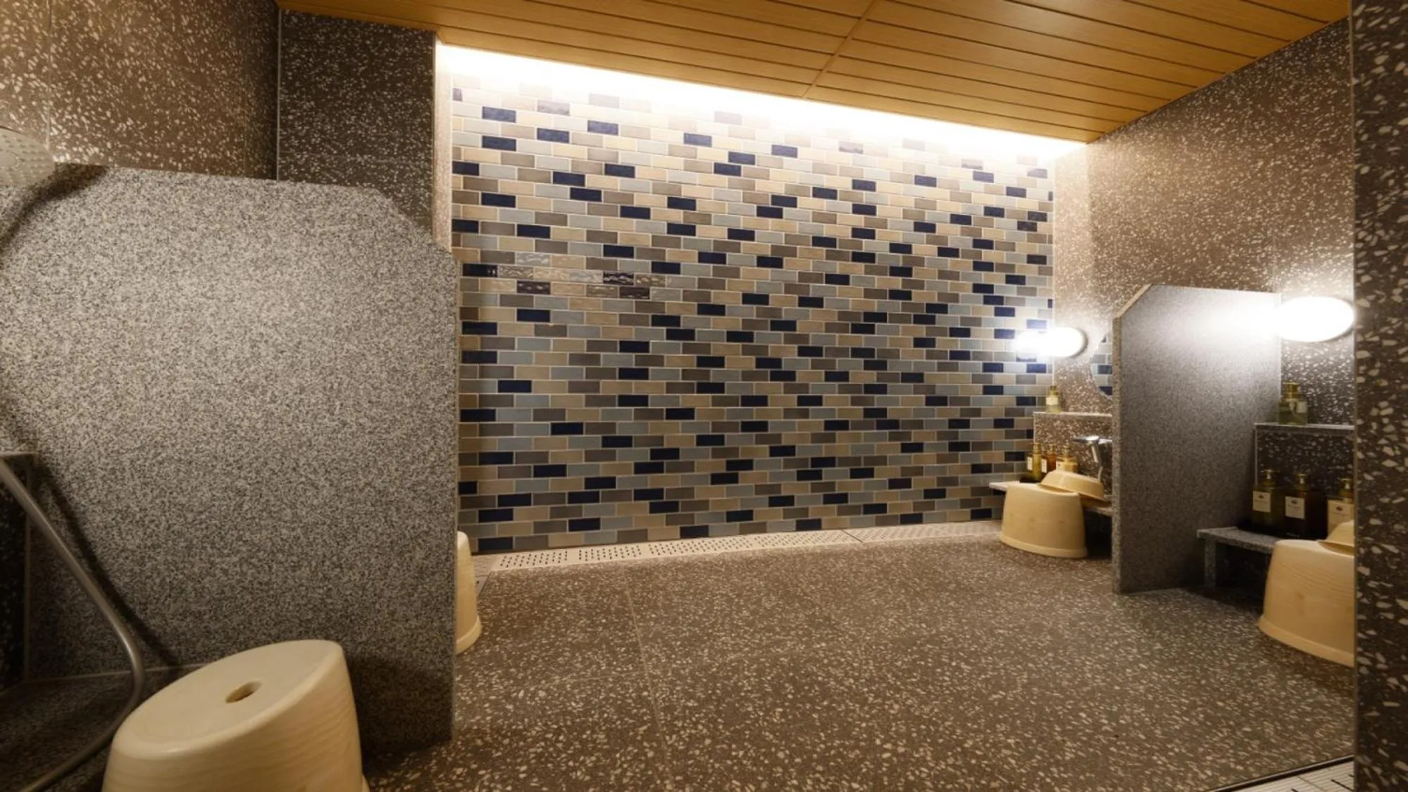 Public Bath in Yoshidaya Sannoukaku