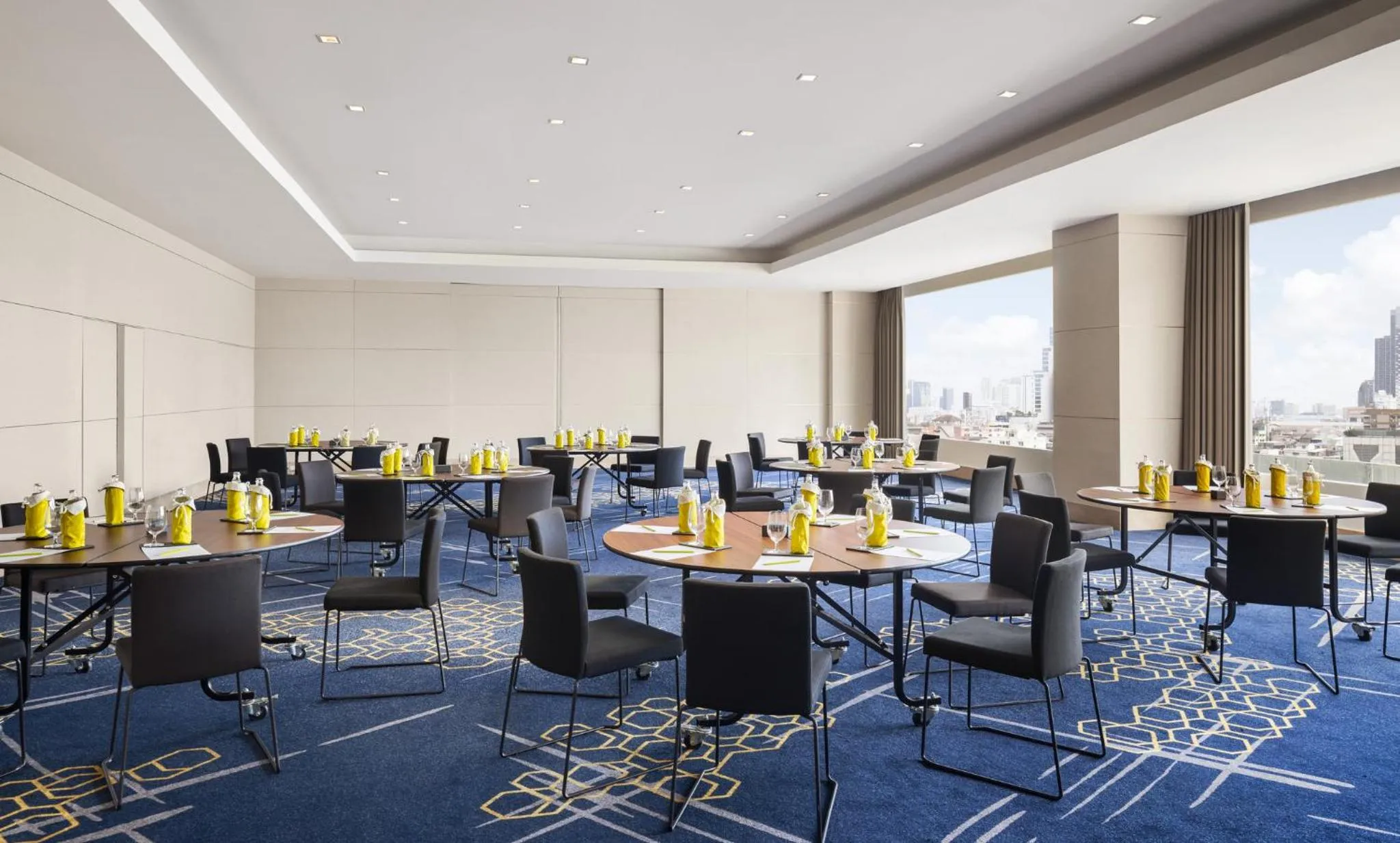 Meeting/conference room in Amari Bangkok