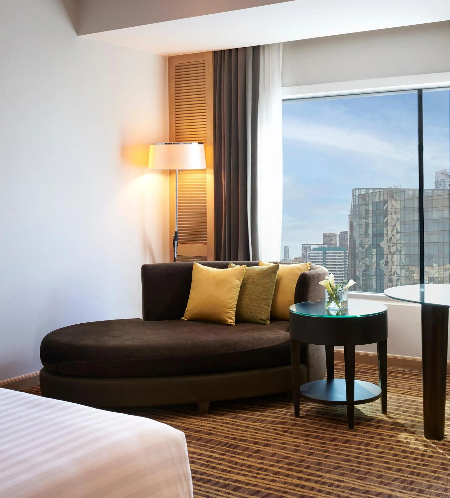 Photo of the whole room, Bed in Amari Bangkok