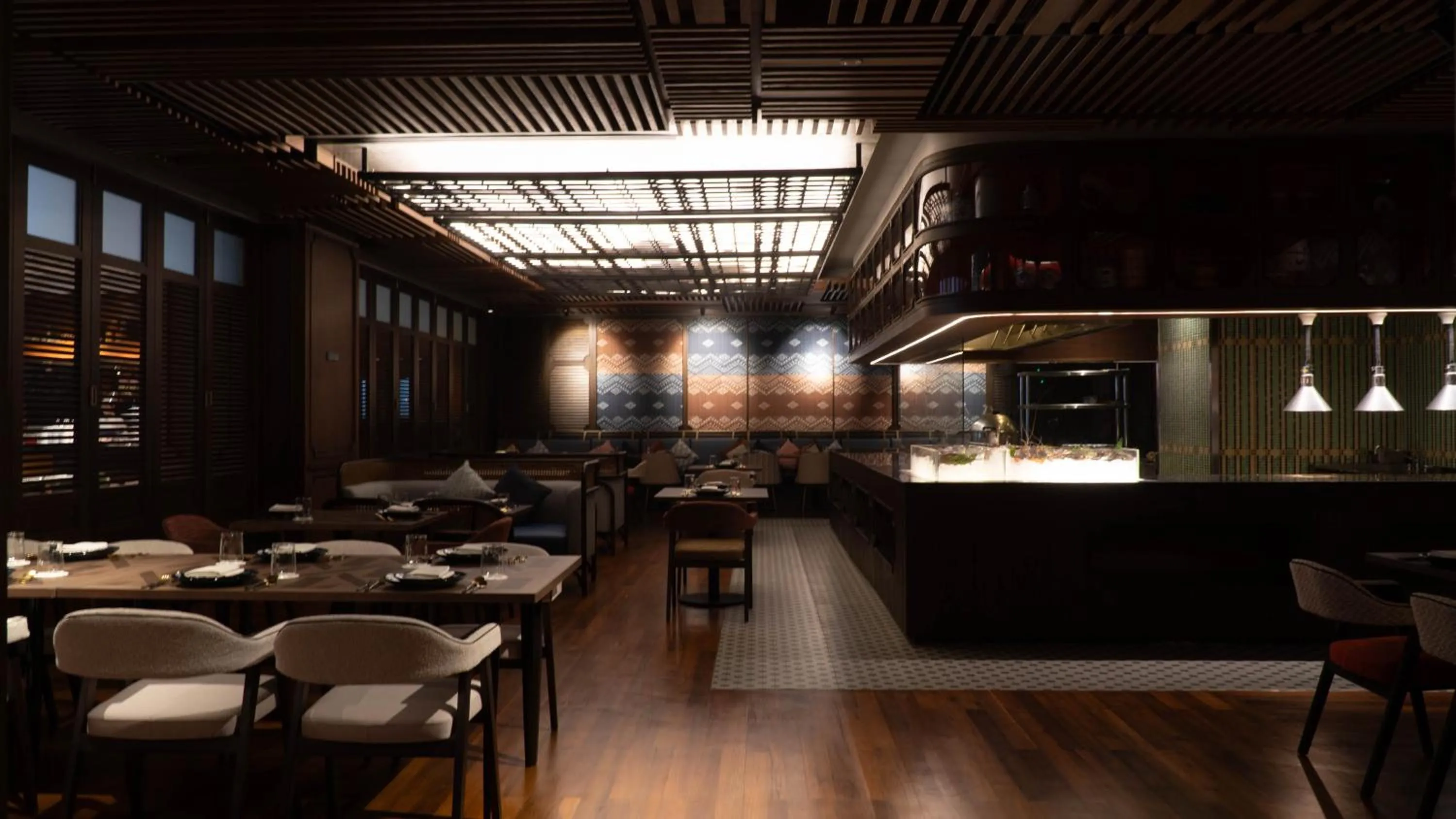 Restaurant/places to eat in Amari Bangkok