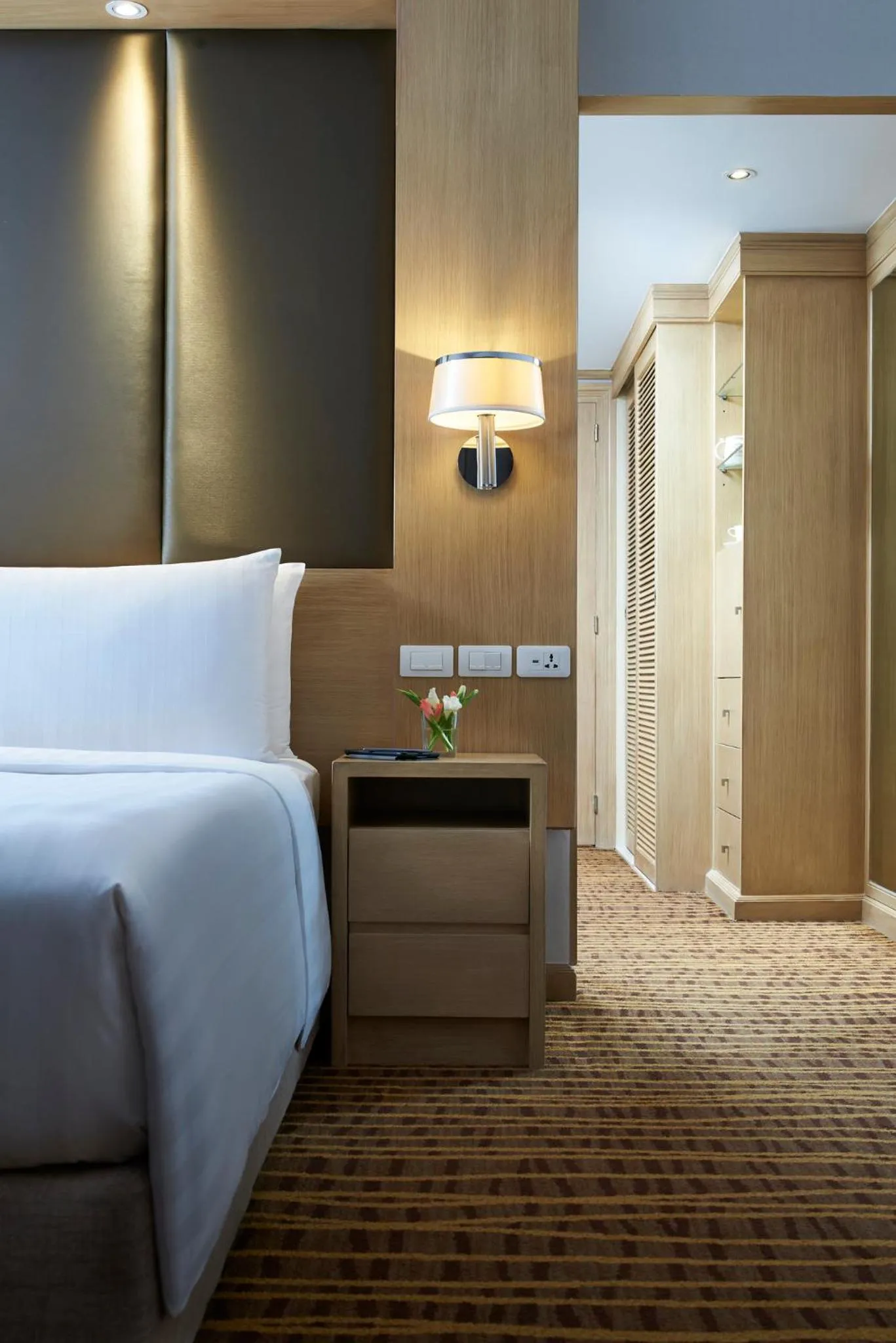 Photo of the whole room, Bed in Amari Bangkok