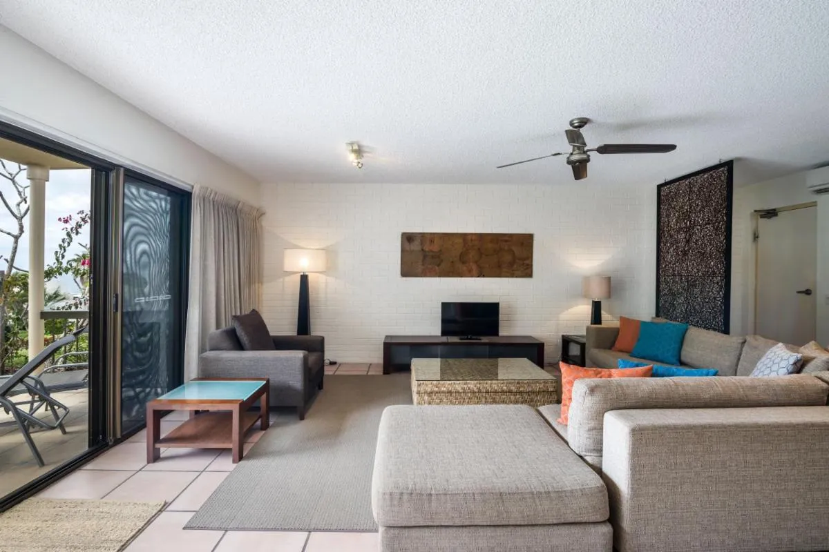 Living room in Sunseeker Holiday Apartments