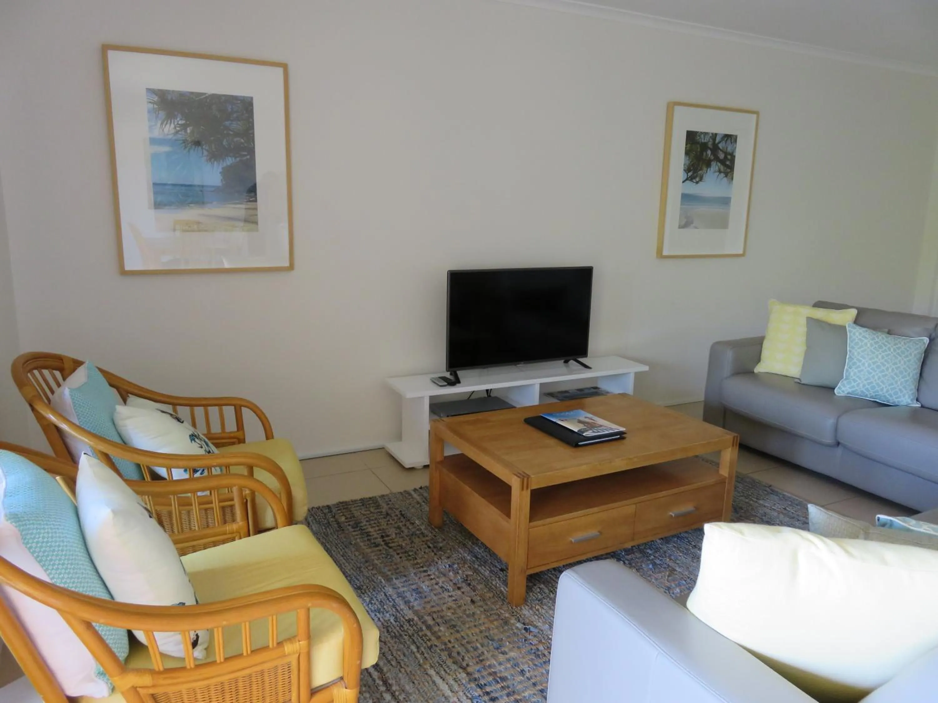 Living room in Sunseeker Holiday Apartments
