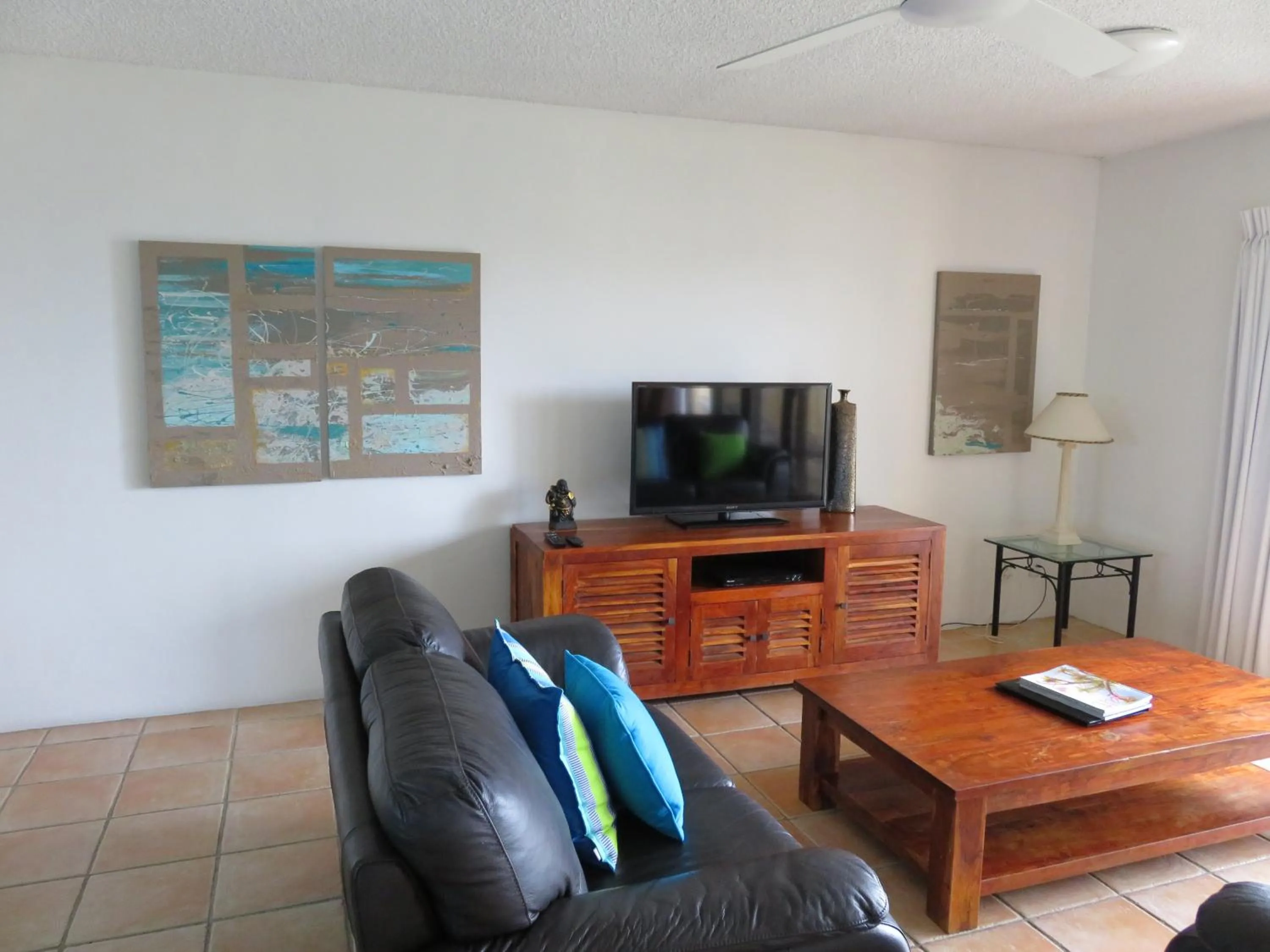 Living room in Sunseeker Holiday Apartments