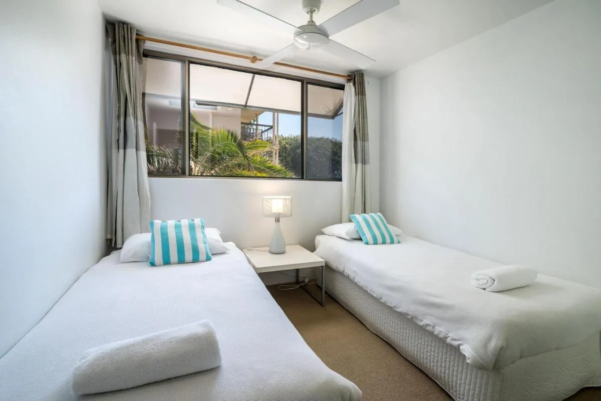 Bedroom, Bed in Sunseeker Holiday Apartments