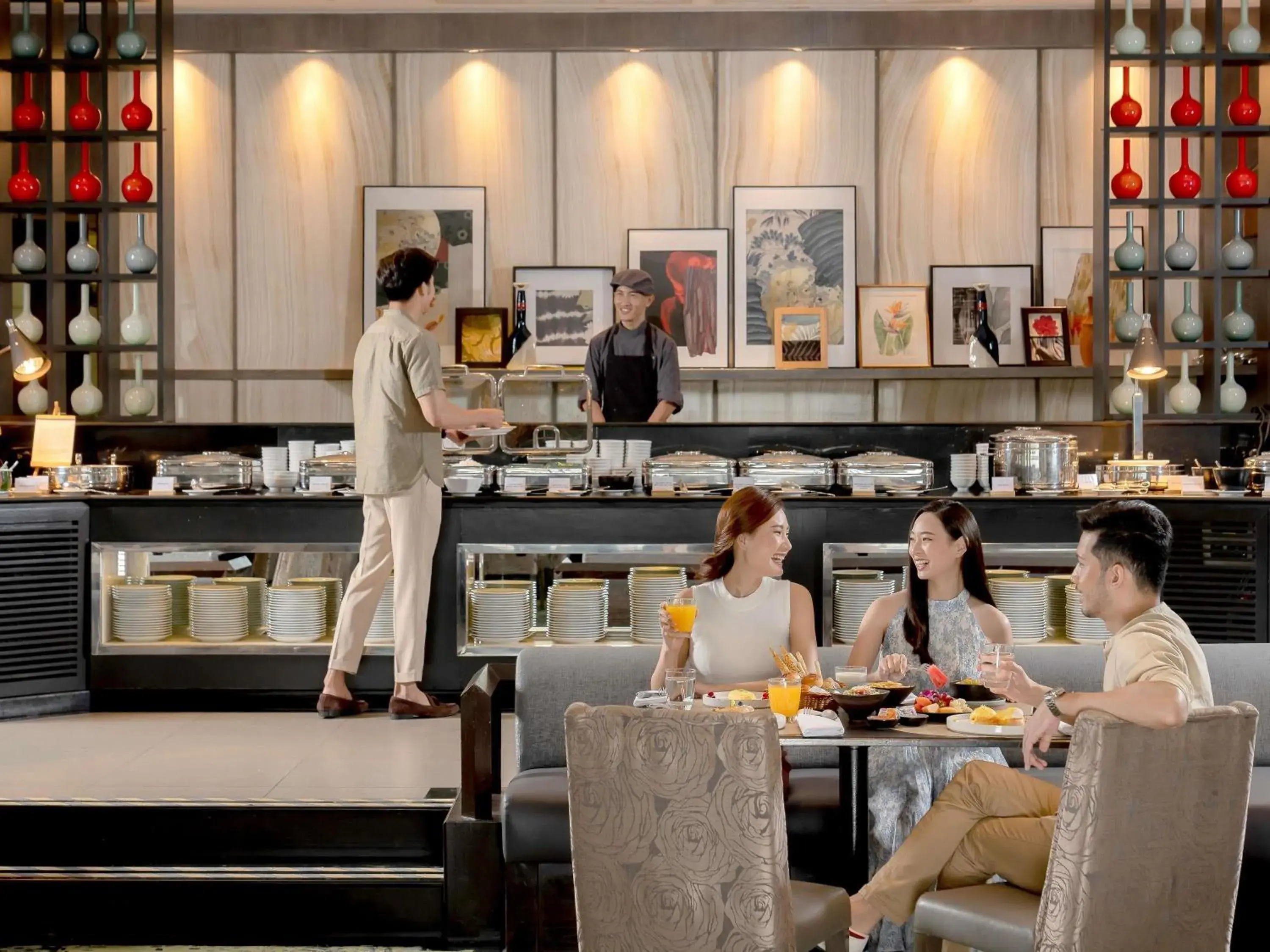 Breakfast in Grand Mercure Bangkok Atrium Breakfast in Grand Mercure Bangkok Atrium