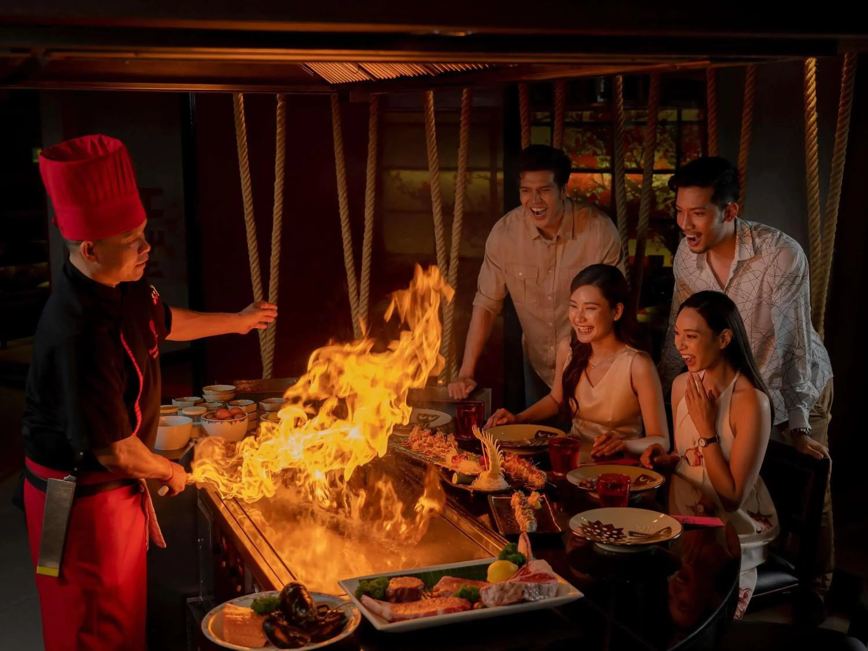 Restaurant/places to eat in Grand Mercure Bangkok Atrium Restaurant/places to eat in Grand Mercure Bangkok Atrium