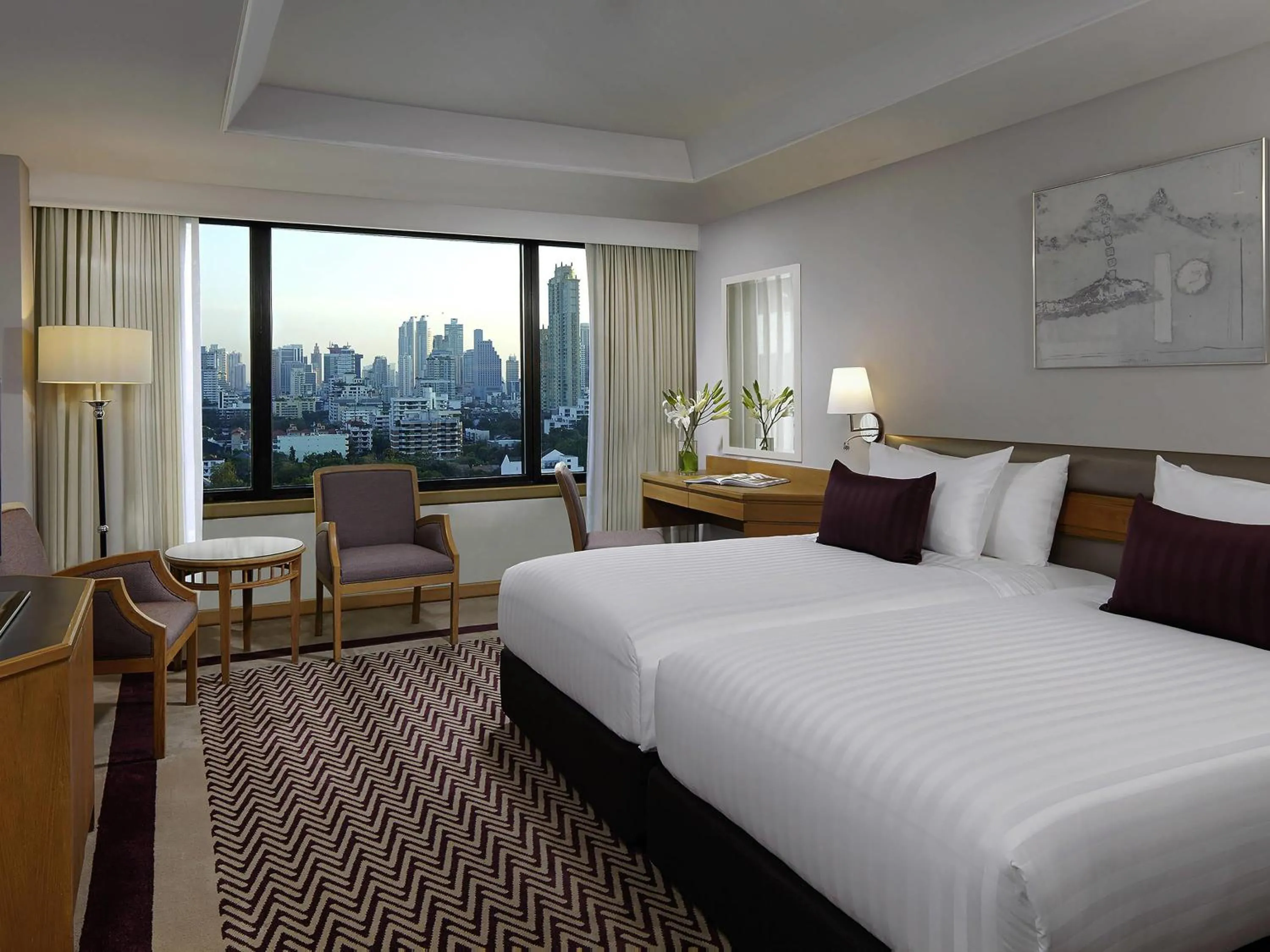 SUPERIOR ROOM Twin Bed - 20% off on Food and Beverages in Grand Mercure Bangkok Atrium