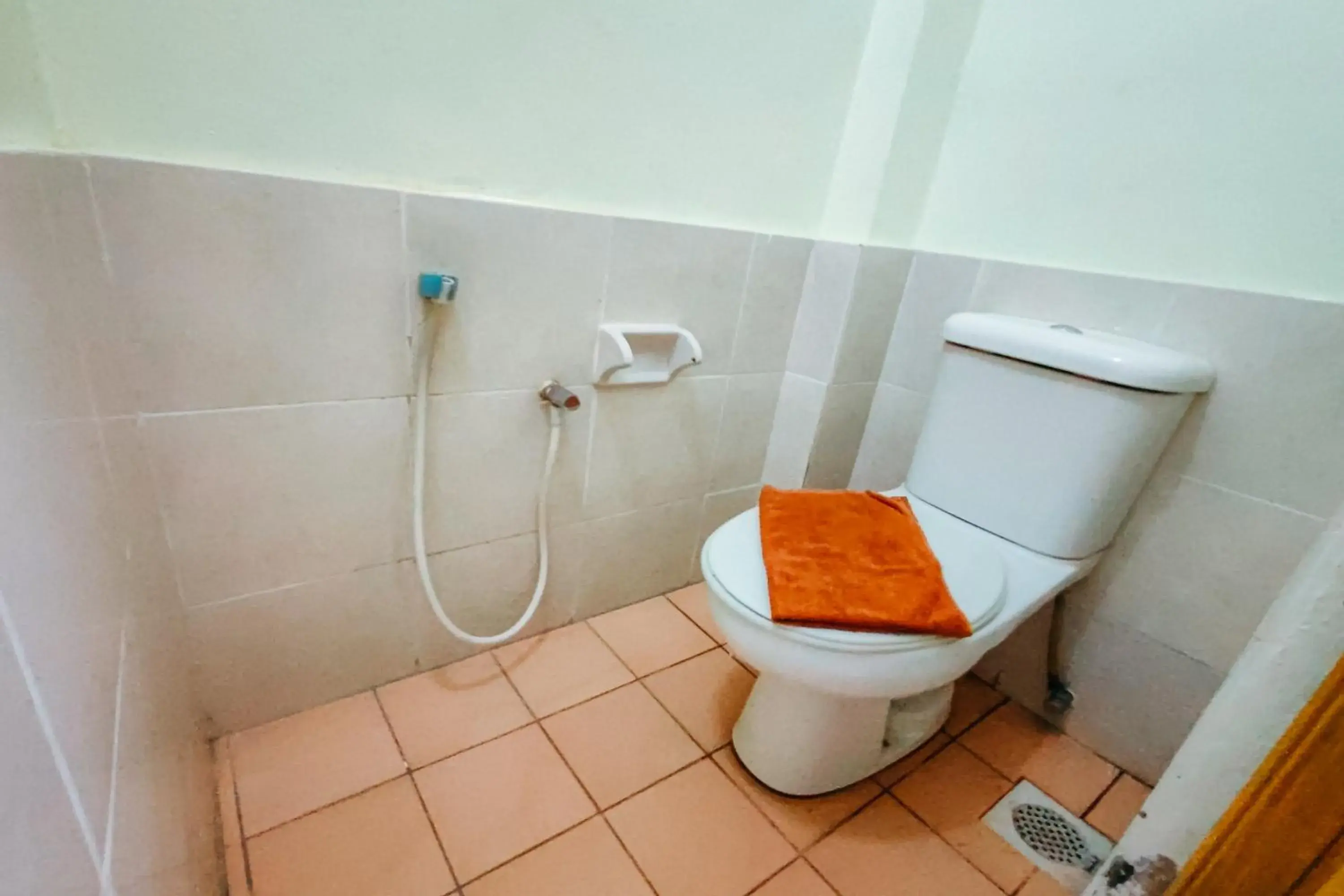 Bathroom in Virgo Batik Resort Teluk Batik Lumut Bathroom in Virgo Batik Resort Teluk Batik Lumut