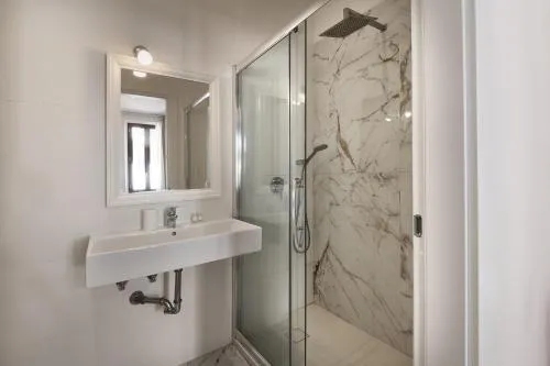 Colosseo Guest House