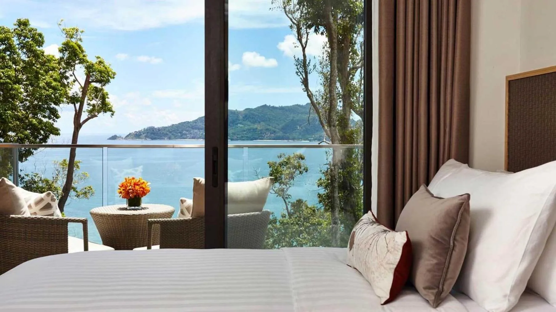 Photo of the whole room, Bed in Amari Phuket