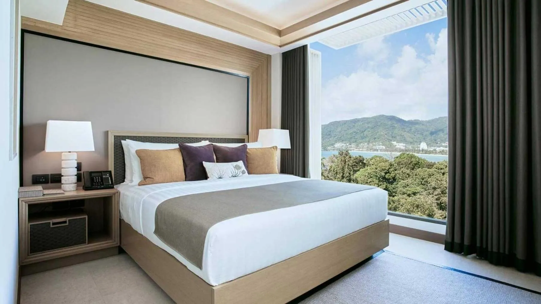Photo of the whole room, Bed in Amari Phuket