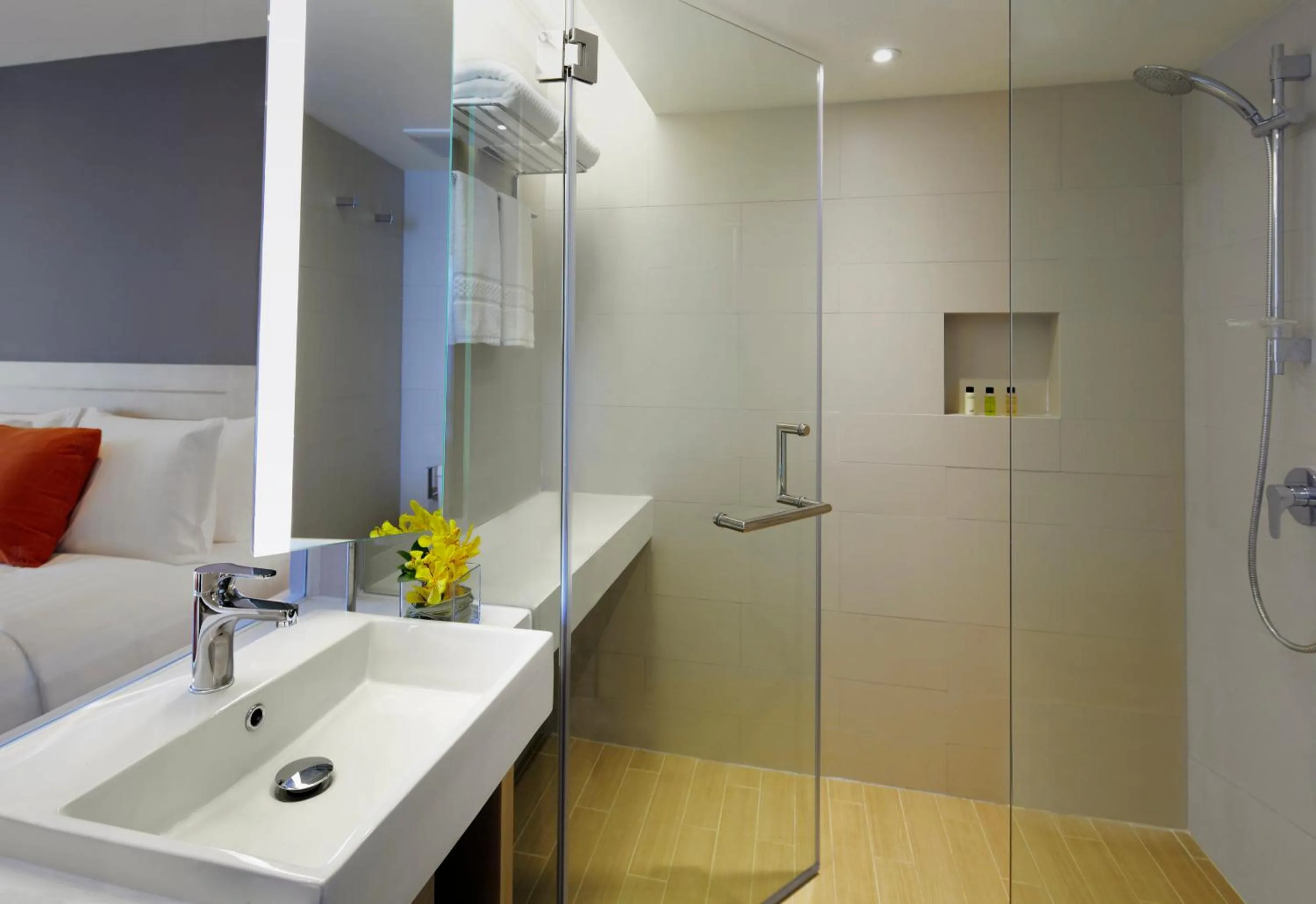 Photo of the whole room in Amari Phuket