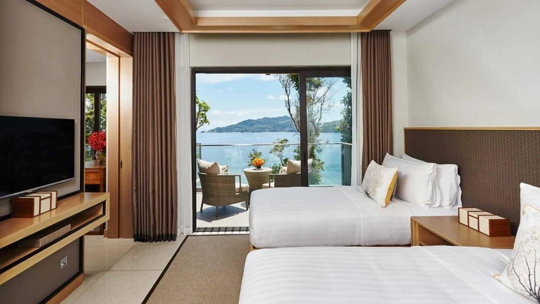Photo of the whole room, Bed in Amari Phuket