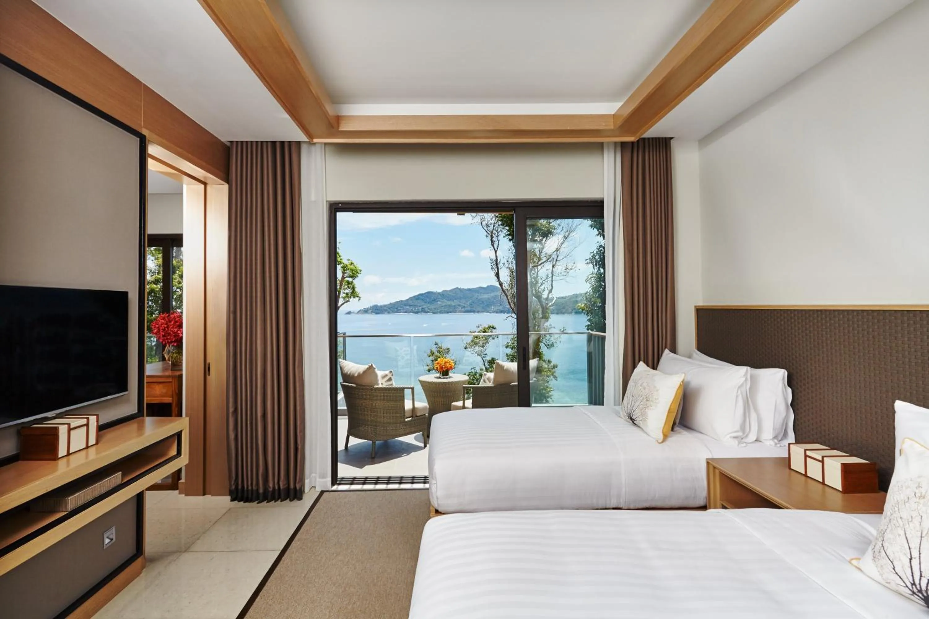 Photo of the whole room, Bed in Amari Phuket