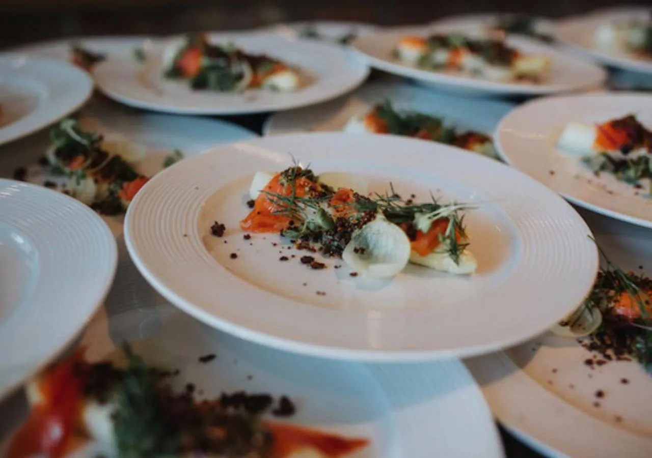 Restaurant/places to eat in Elisefarm