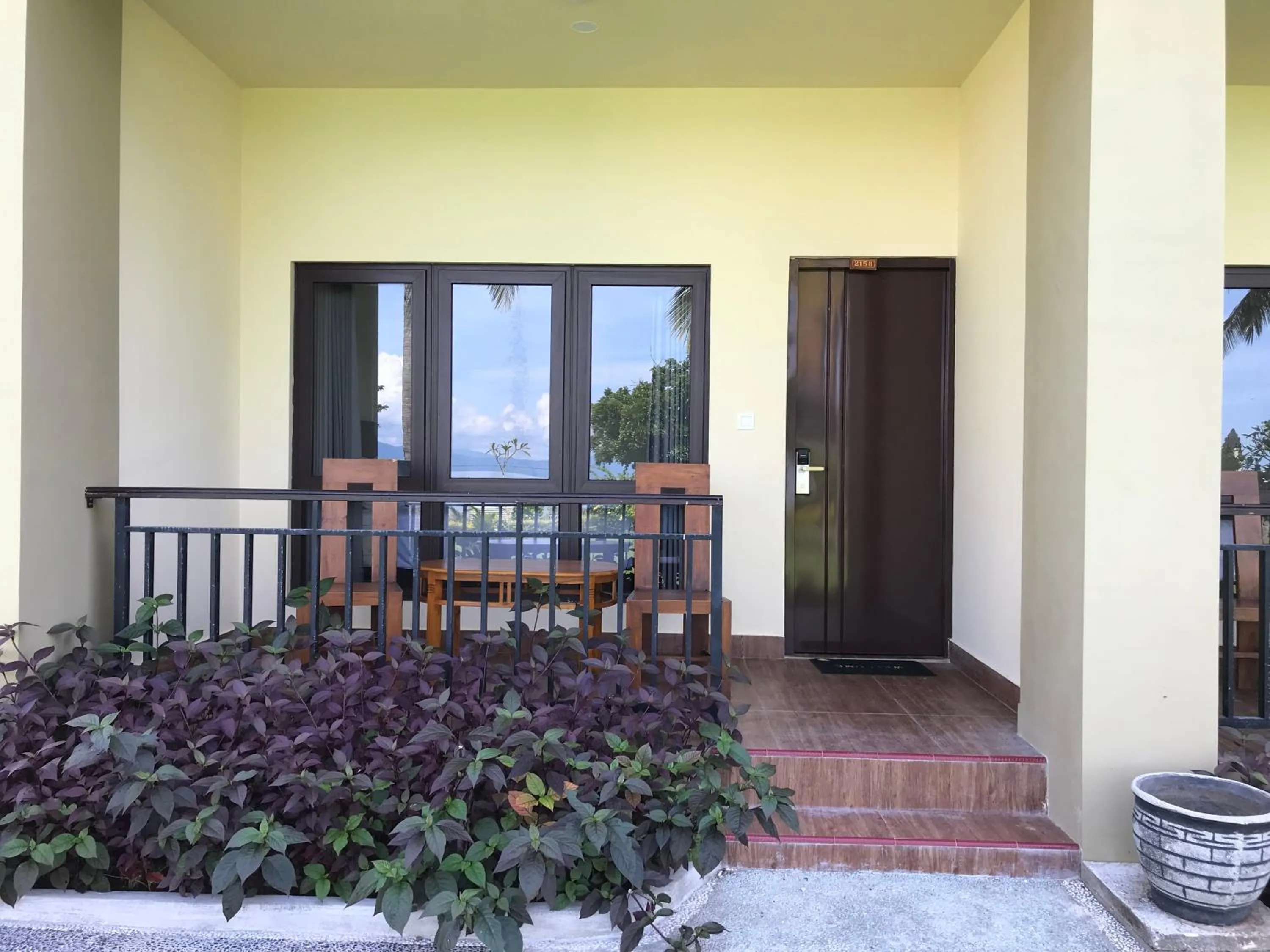 Aman Gati Hotel Lakey