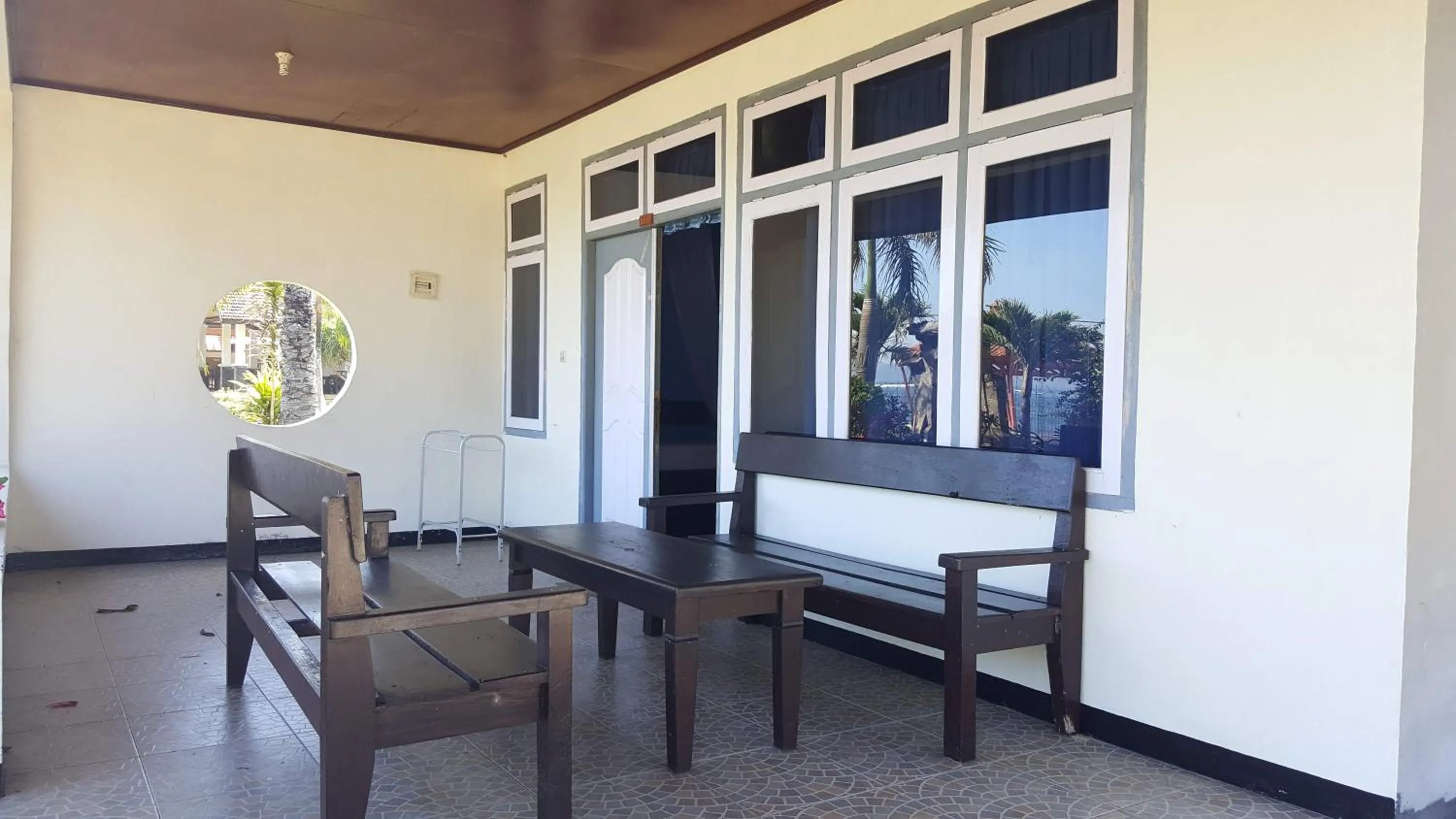 Aman Gati Hotel Lakey