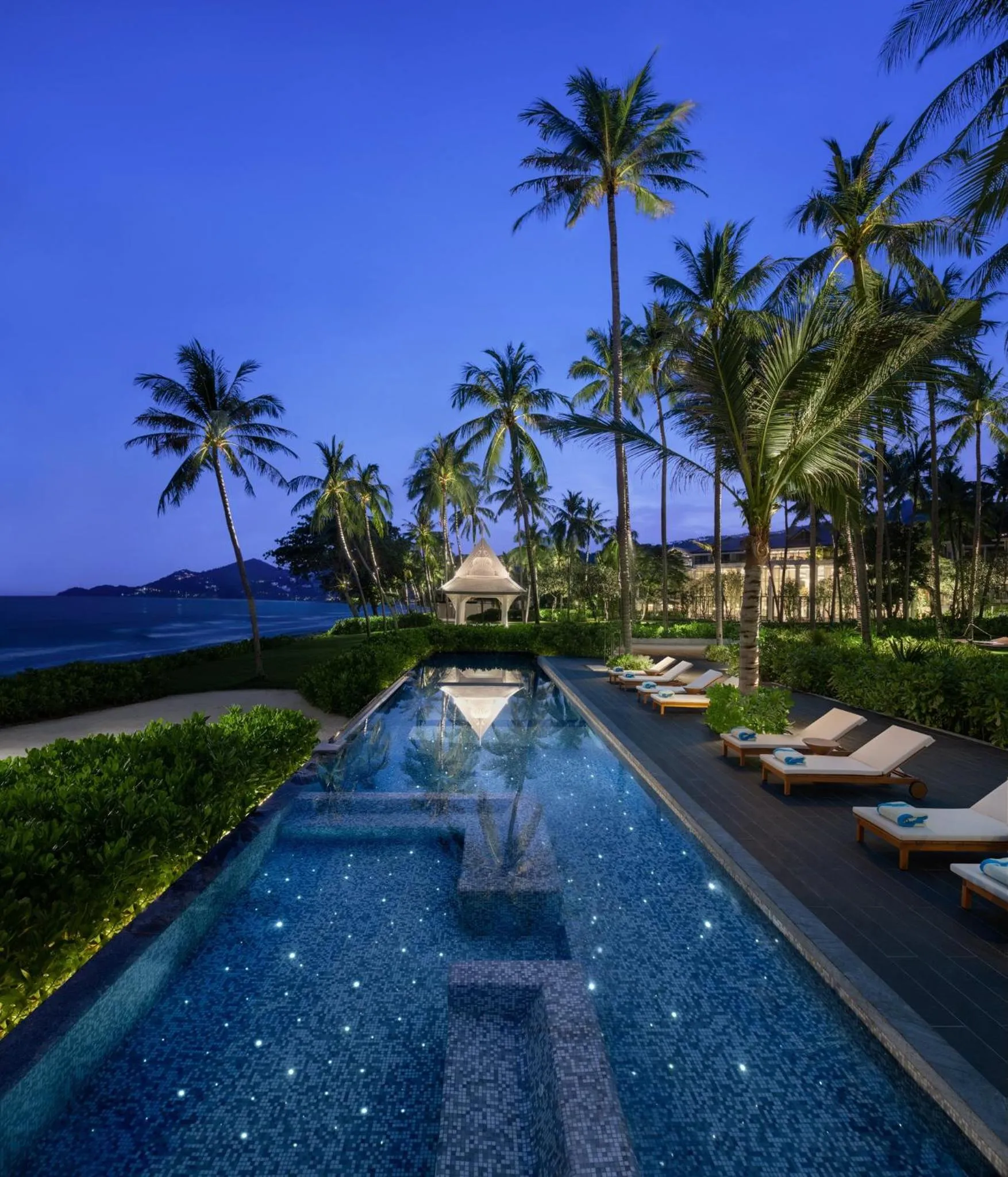 Swimming pool in Centara Reserve Samui