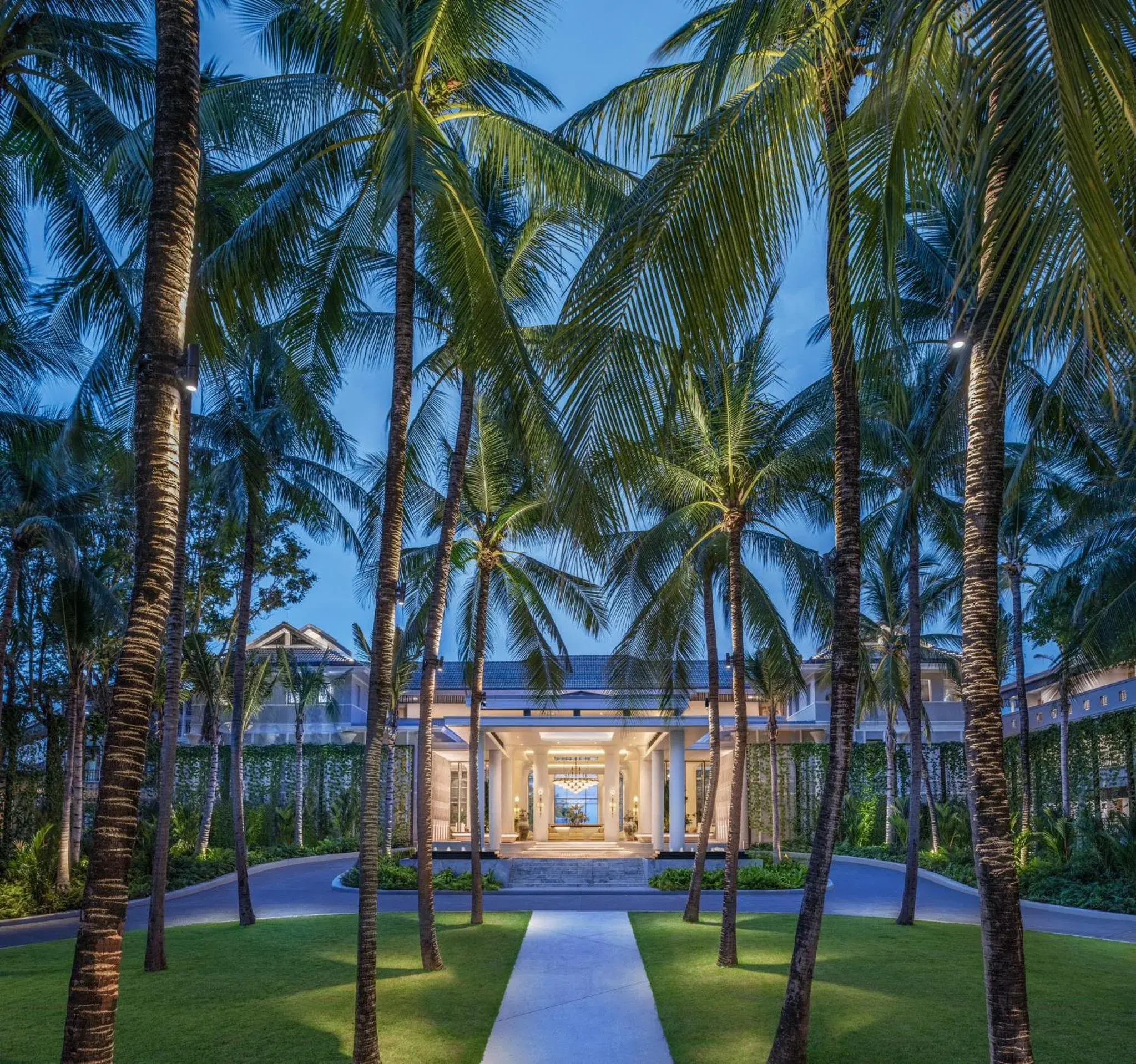 Facade/entrance in Centara Reserve Samui Facade/entrance in Centara Reserve Samui