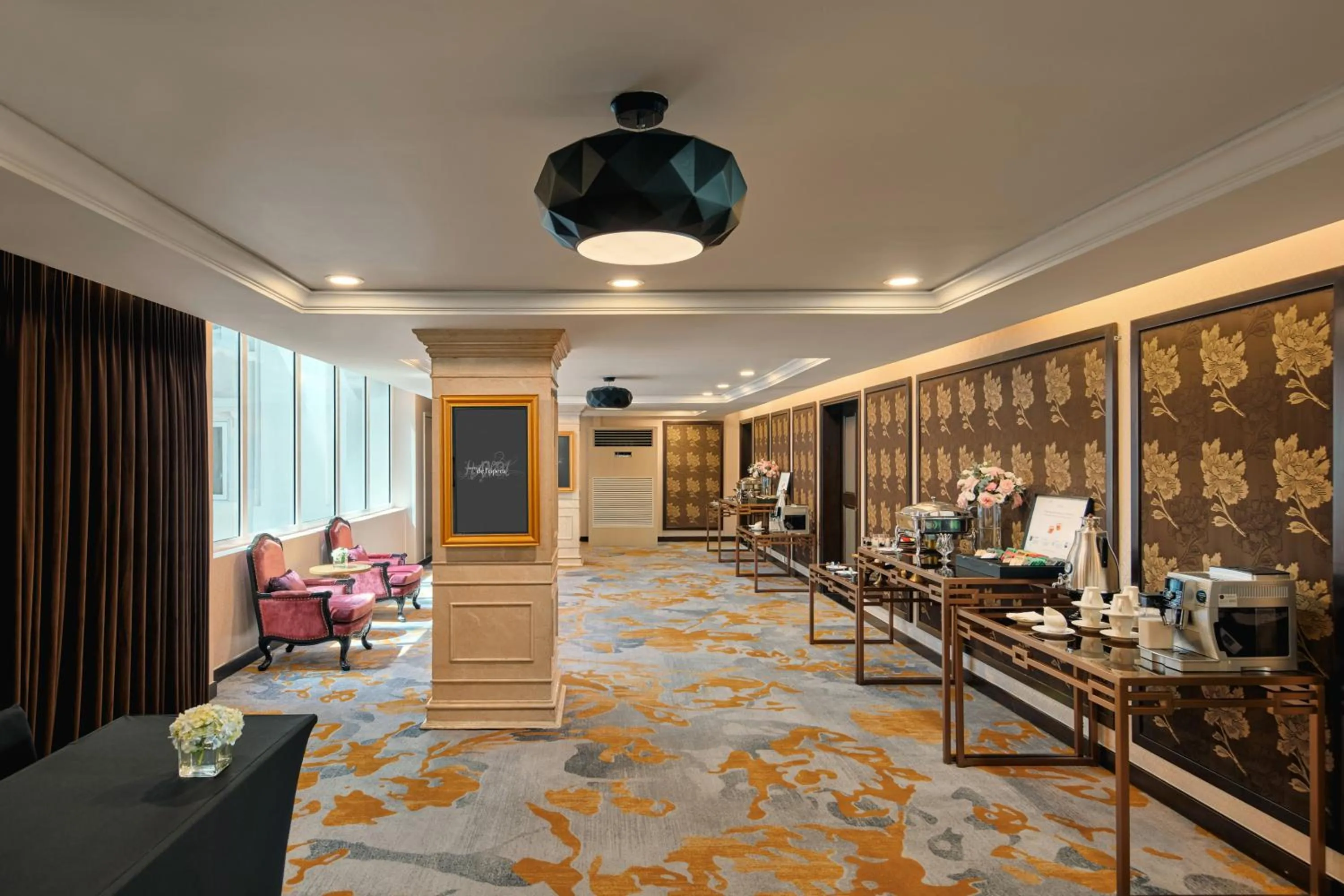 Meeting/conference room in Hotel de l'Opera Hanoi - MGallery