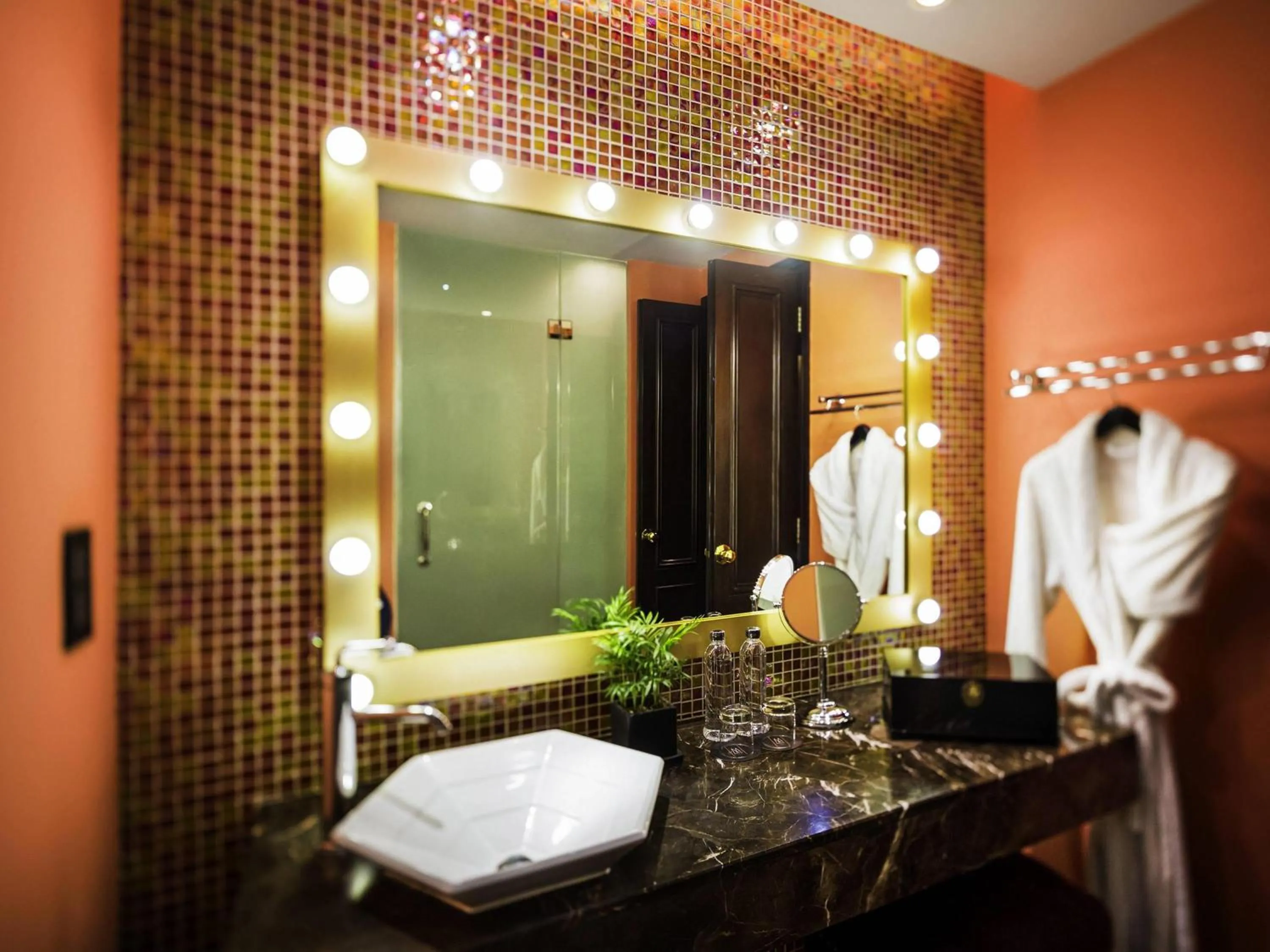 Bedroom in Hotel de l'Opera Hanoi - MGallery