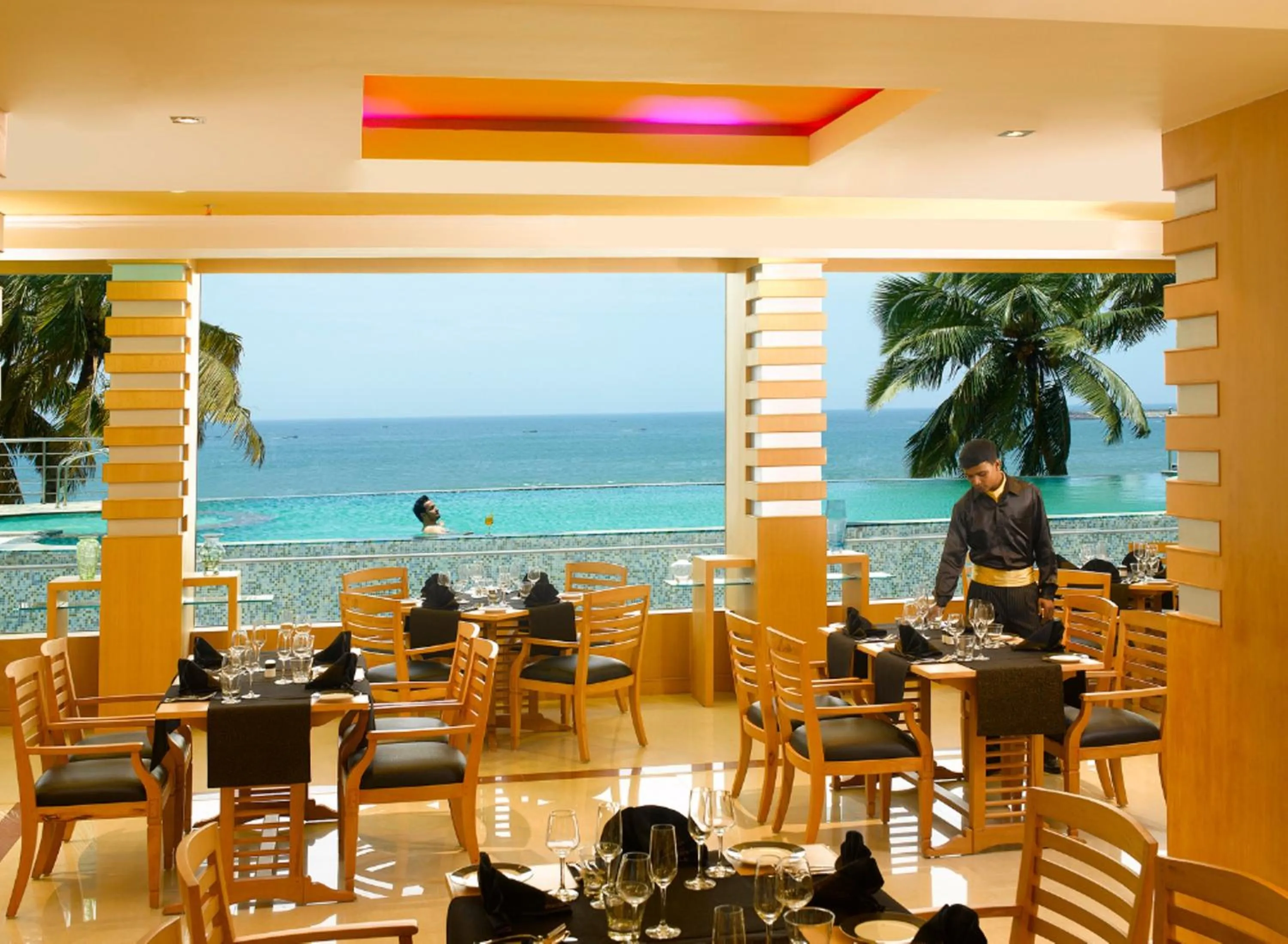 Restaurant/places to eat in The Quilon Beach Hotel and Convention Center