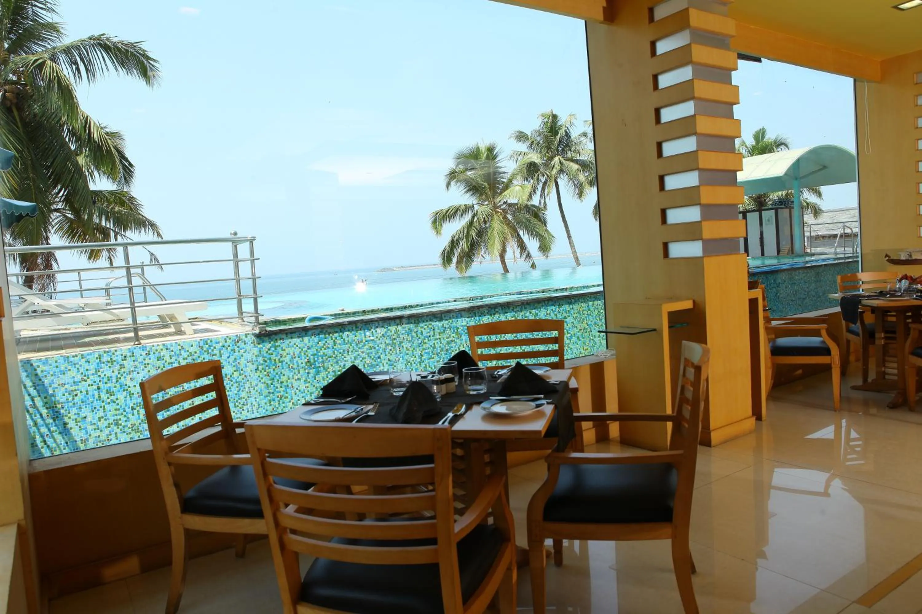 Restaurant/places to eat in The Quilon Beach Hotel and Convention Center