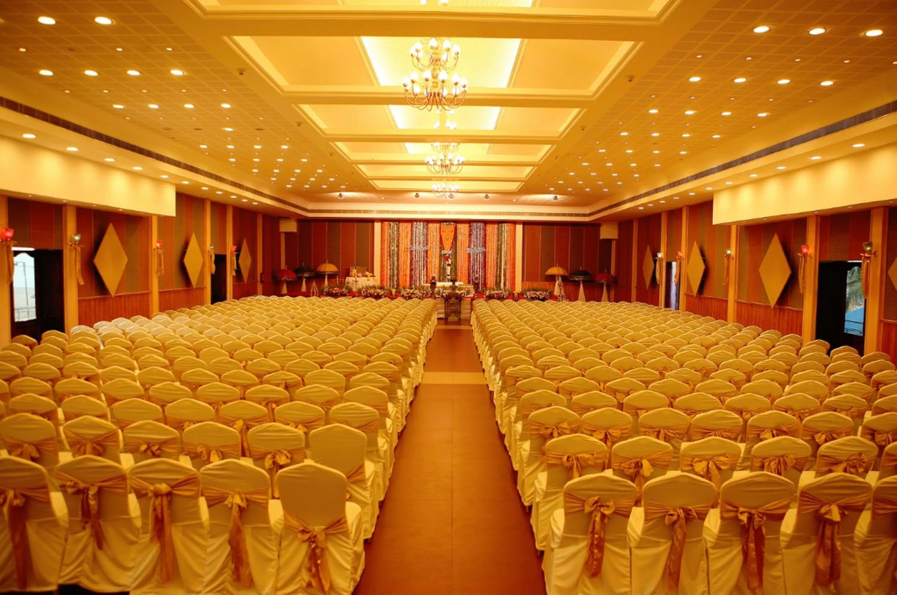 Banquet/Function facilities in The Quilon Beach Hotel and Convention Center