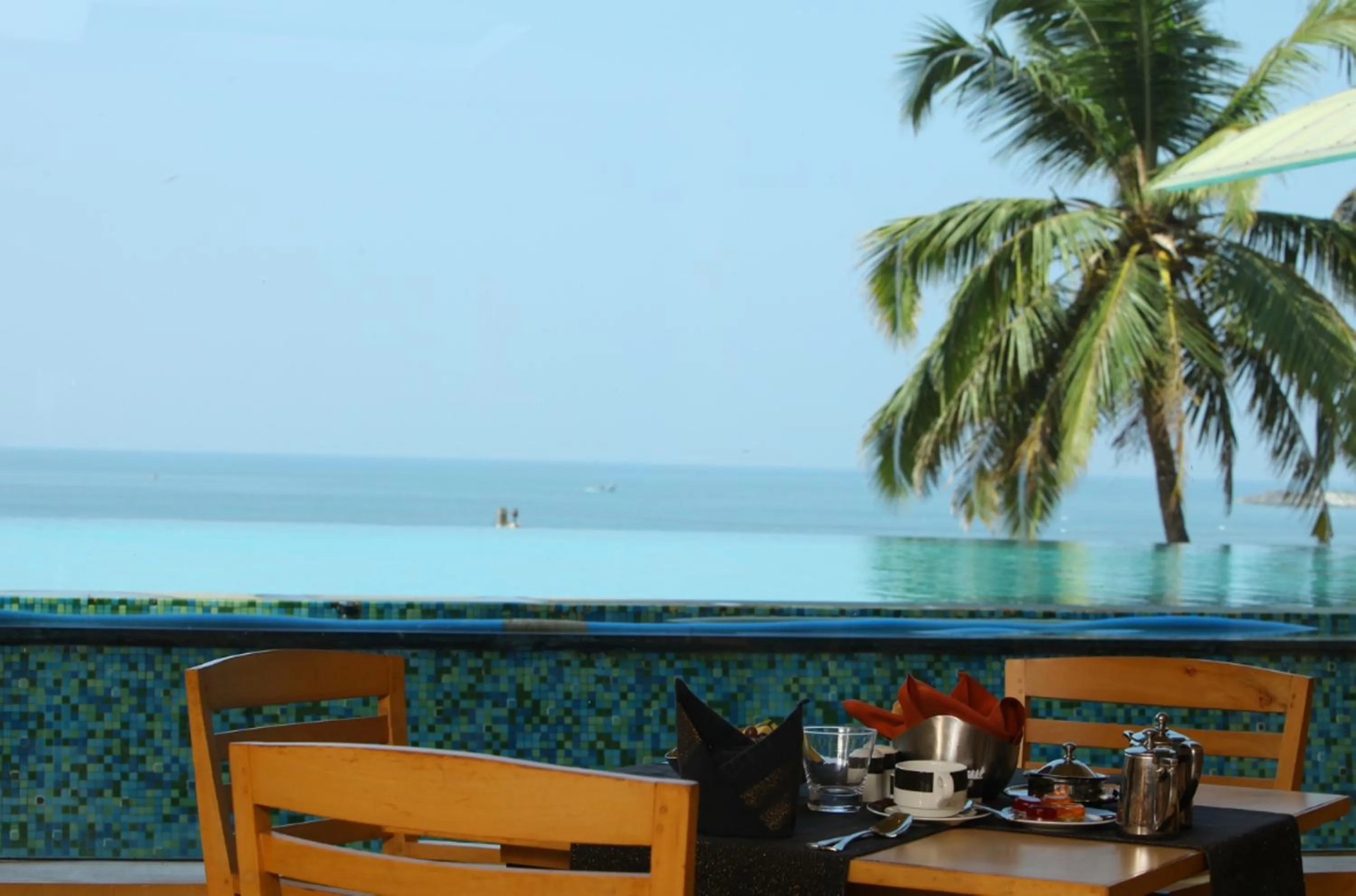 Restaurant/places to eat in The Quilon Beach Hotel and Convention Center