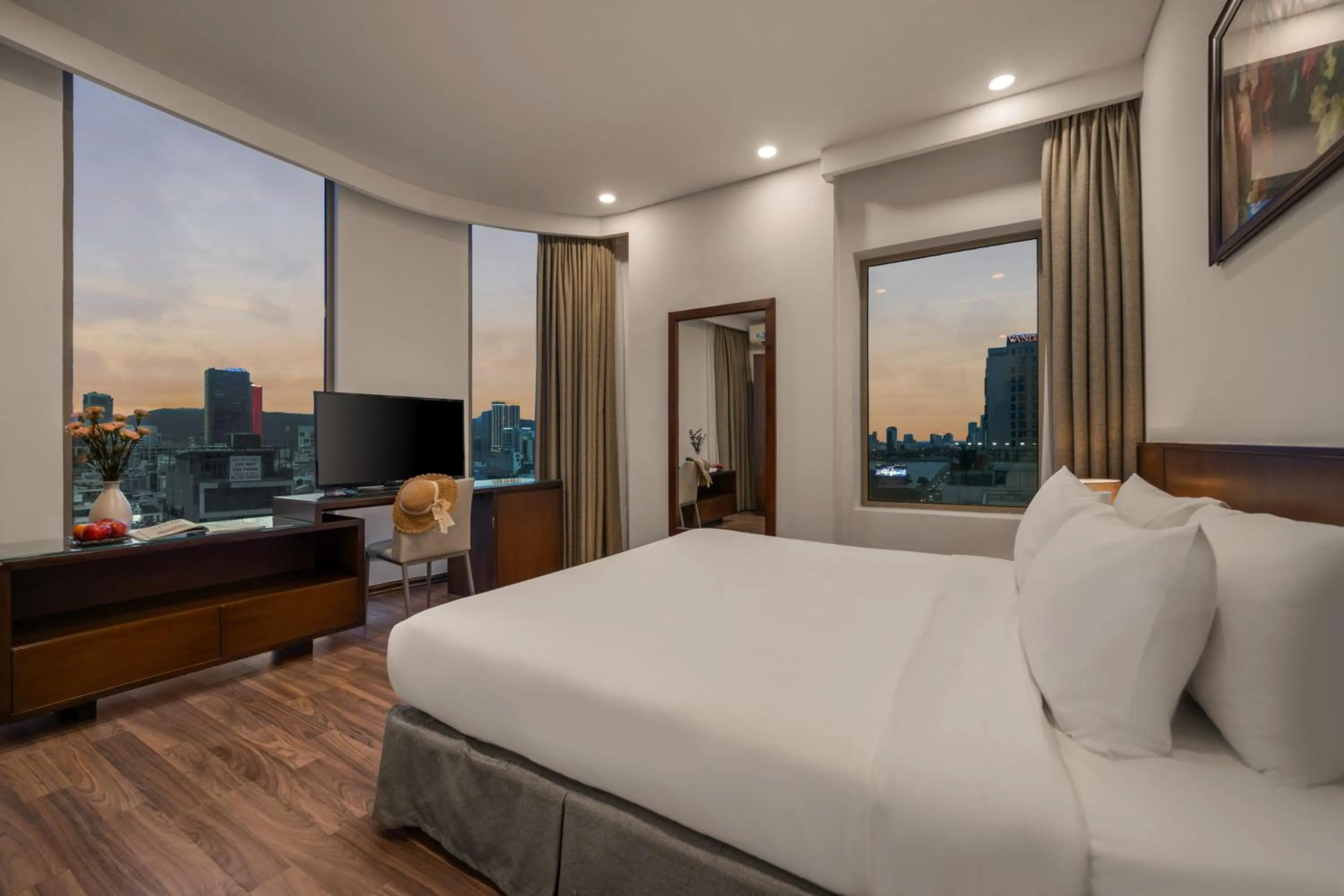 View (from property/room), Bed in Mitisa Hotel Da Nang - Near Dragon Bridge