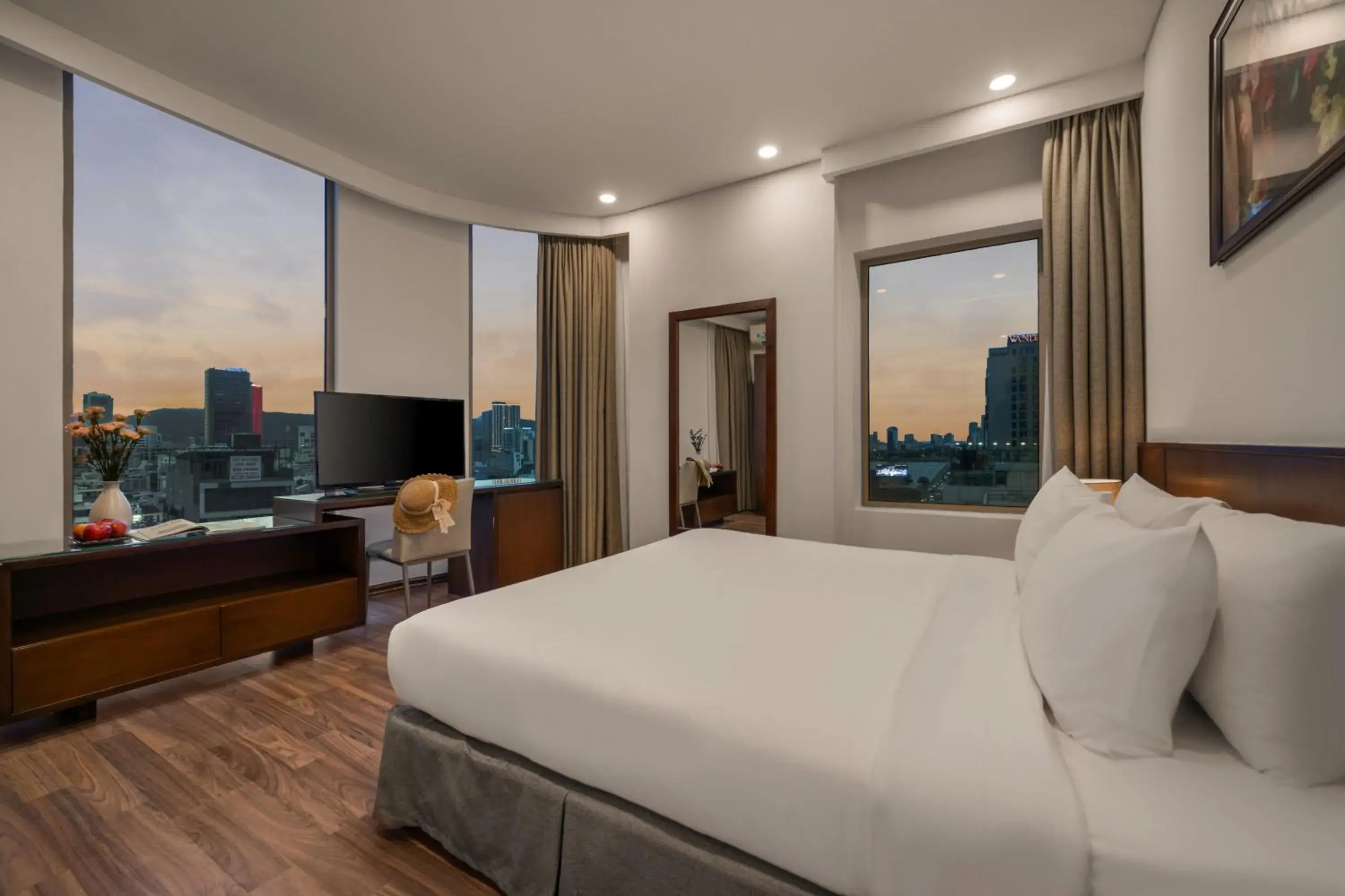 View (from property/room), Bed in Mitisa Hotel Da Nang - Near Dragon Bridge View (from property/room), Bed in Mitisa Hotel Da Nang - Near Dragon Bridge