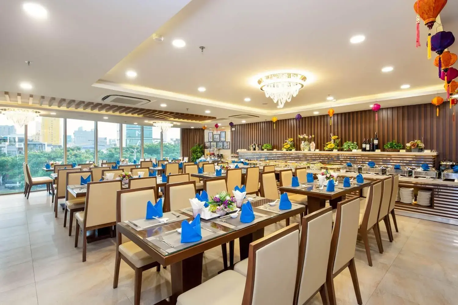 Restaurant/places to eat in Mitisa Hotel Da Nang - Near Dragon Bridge Restaurant/places to eat in Mitisa Hotel Da Nang - Near Dragon Bridge