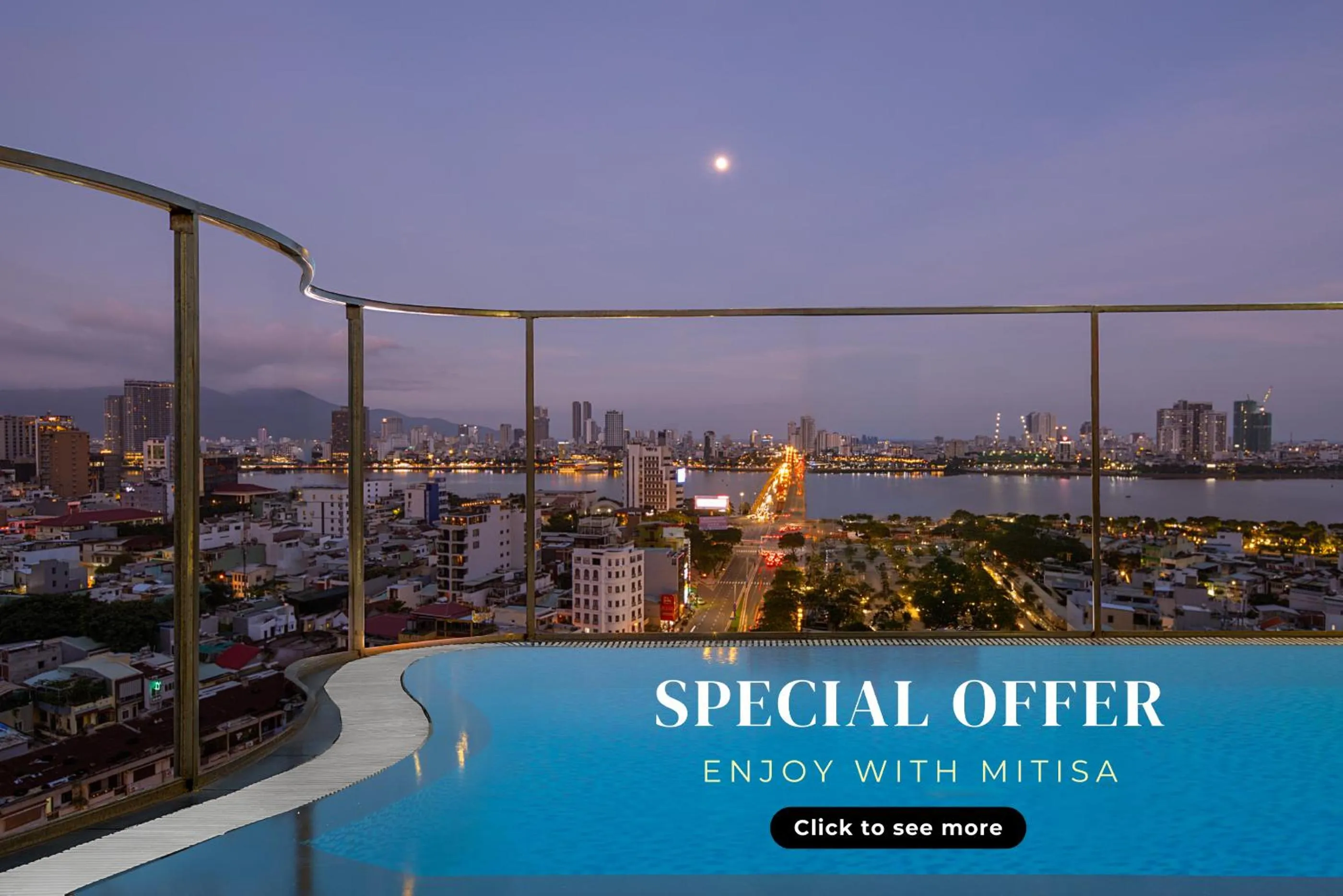 Swimming pool in Mitisa Hotel Da Nang - Near Dragon Bridge