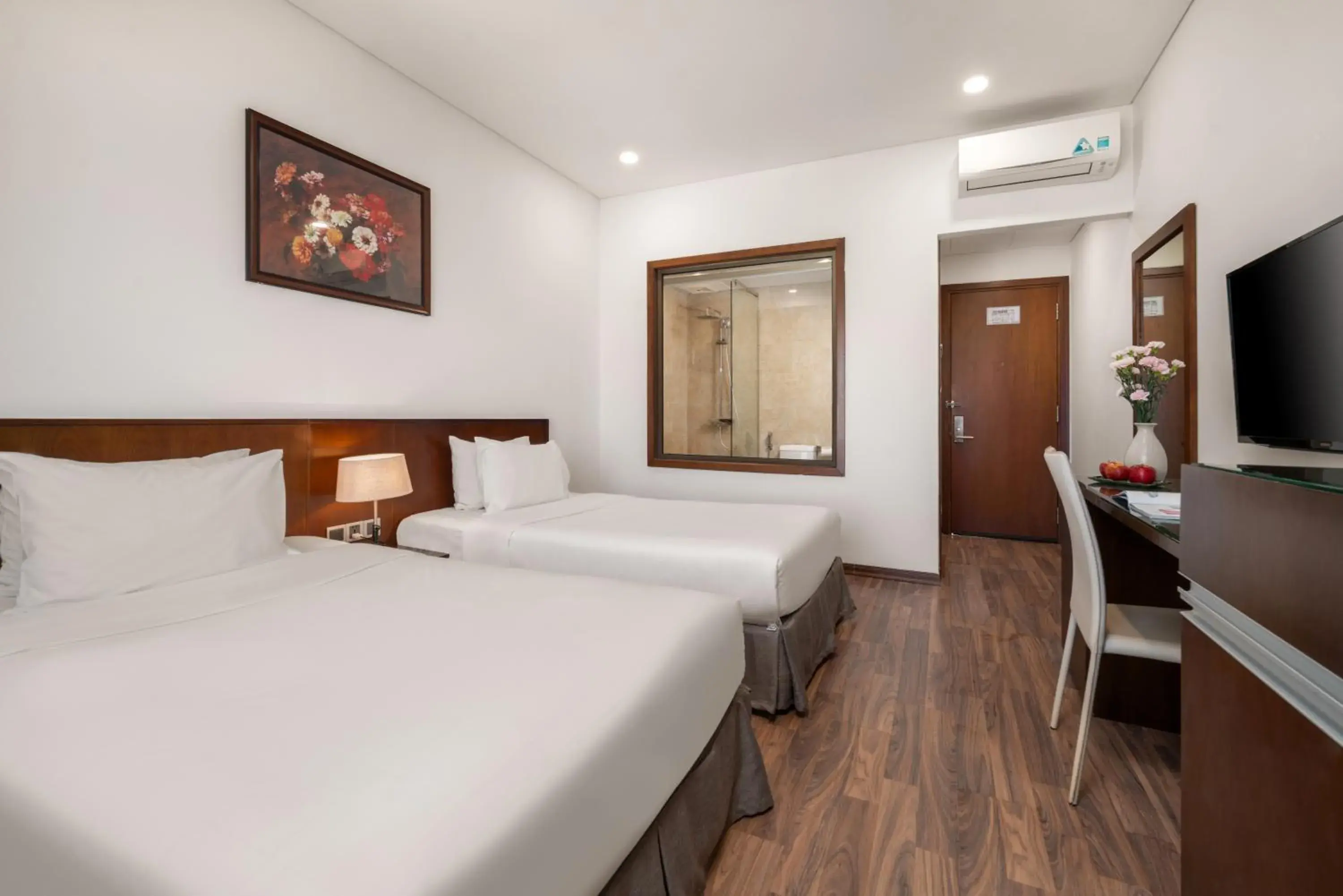 Bed in Mitisa Hotel Da Nang - Near Dragon Bridge Bed in Mitisa Hotel Da Nang - Near Dragon Bridge